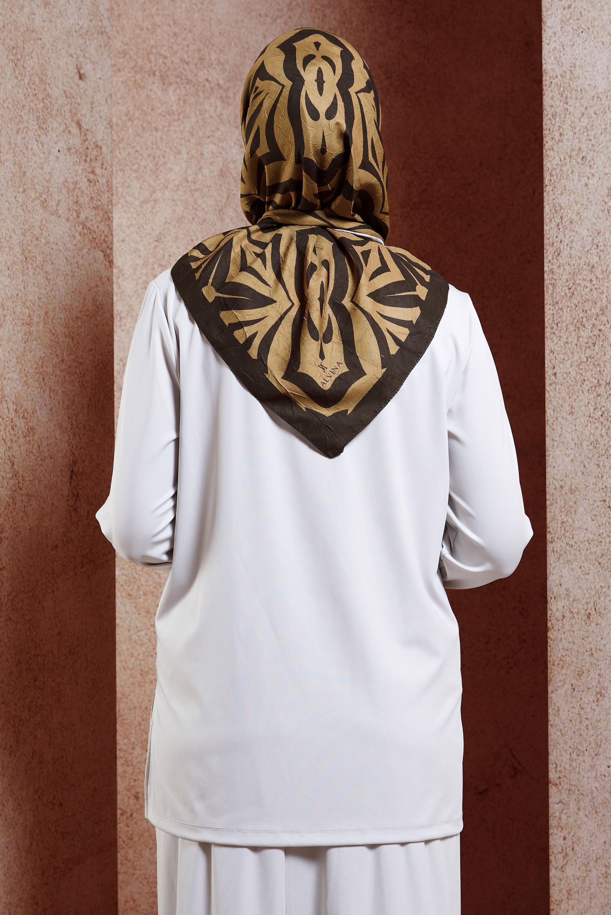 Tesettür giyim KAHVE ALVİNA DESENLİ EŞARP 8439