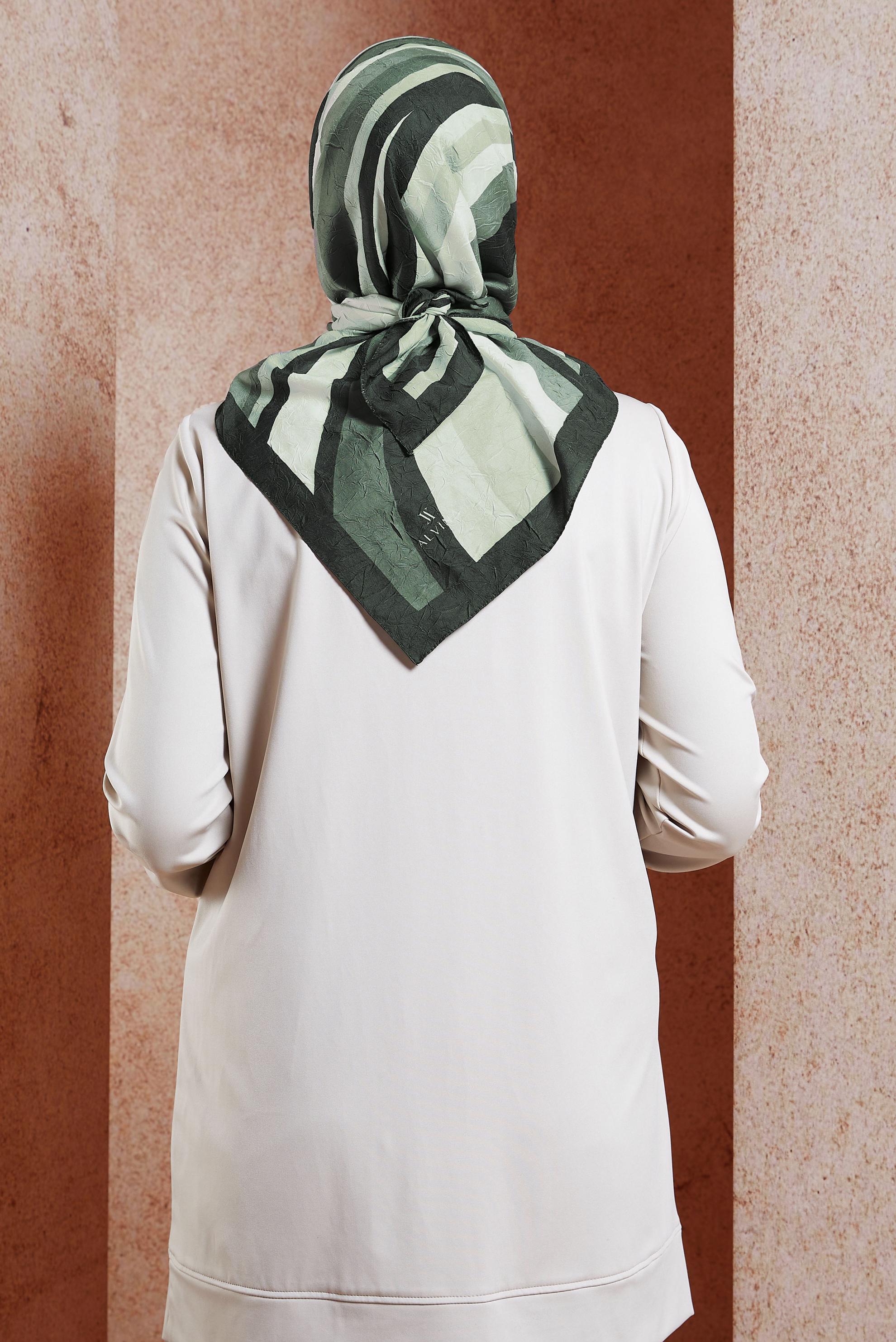 Tesettür giyim SİYAH ALVİNA GEOMETRİK DESEN EŞARP 8440 