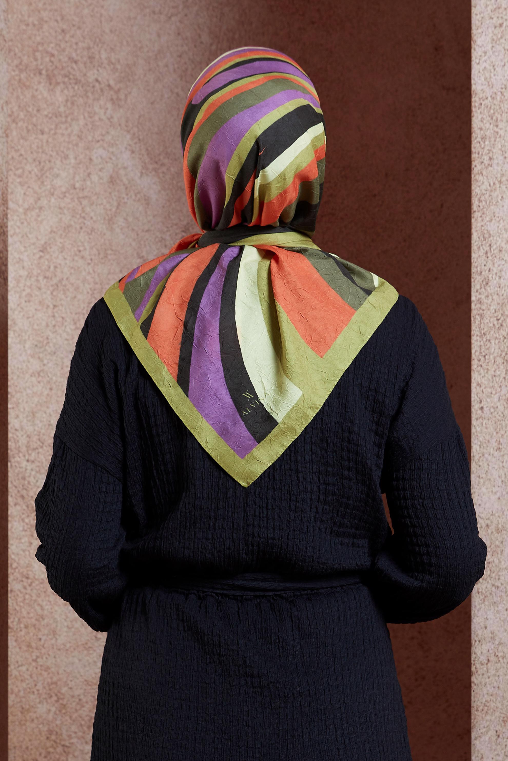 Tesettür giyim YEŞİL ALVİNA GEOMETRİK DESEN EŞARP 8440 