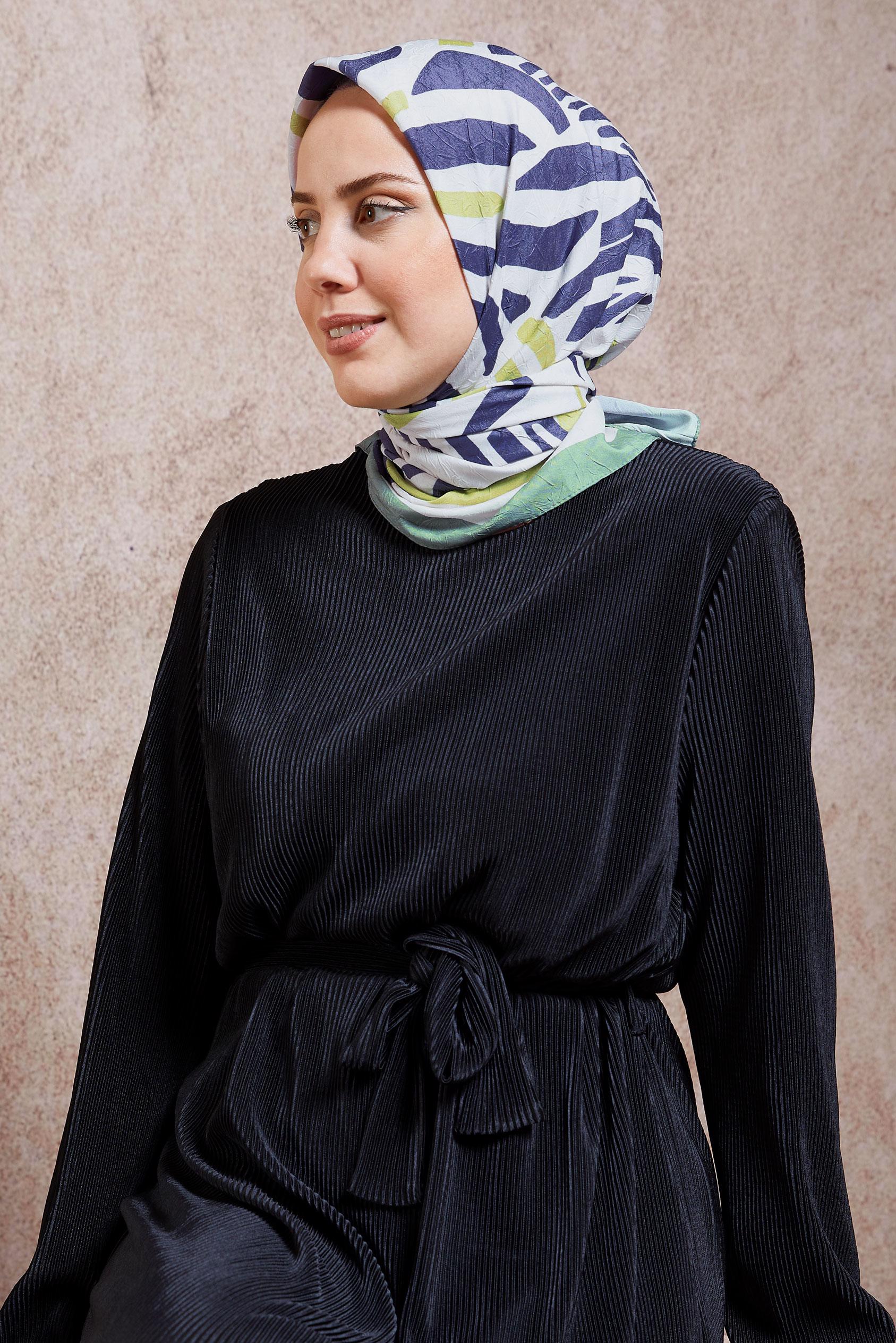 Tesettür giyim YEŞİL ALVİNA DESENLİ EŞARP 8441