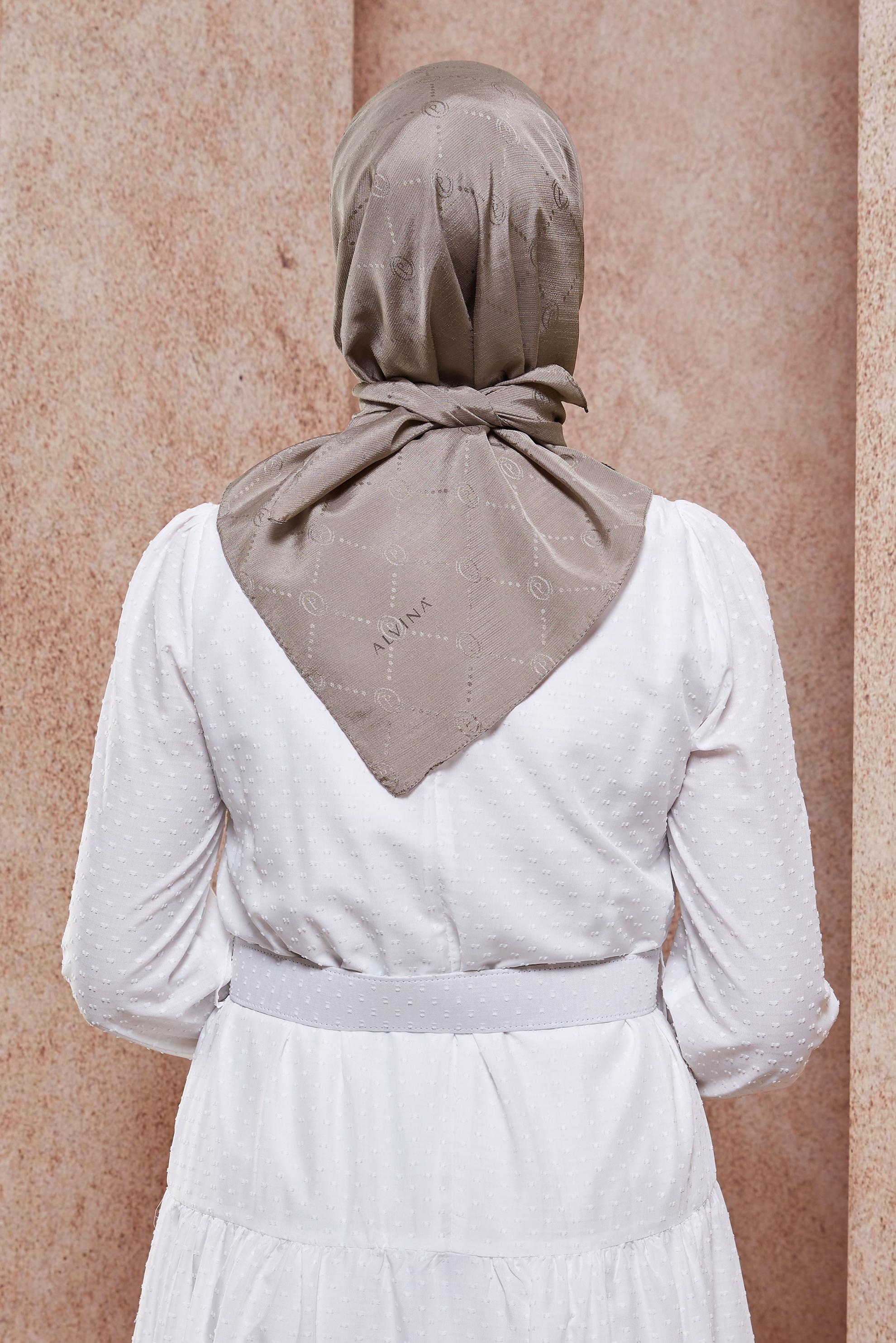 Tesettür giyim KAHVE ALVİNA MONOGRAM EŞARP 8442