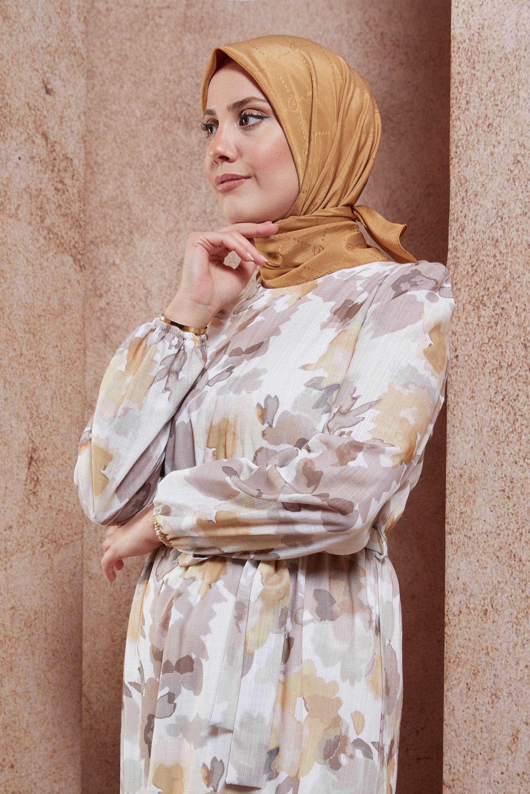 Tesettür giyim TABA ALVİNA MONOGRAM EŞARP 8442