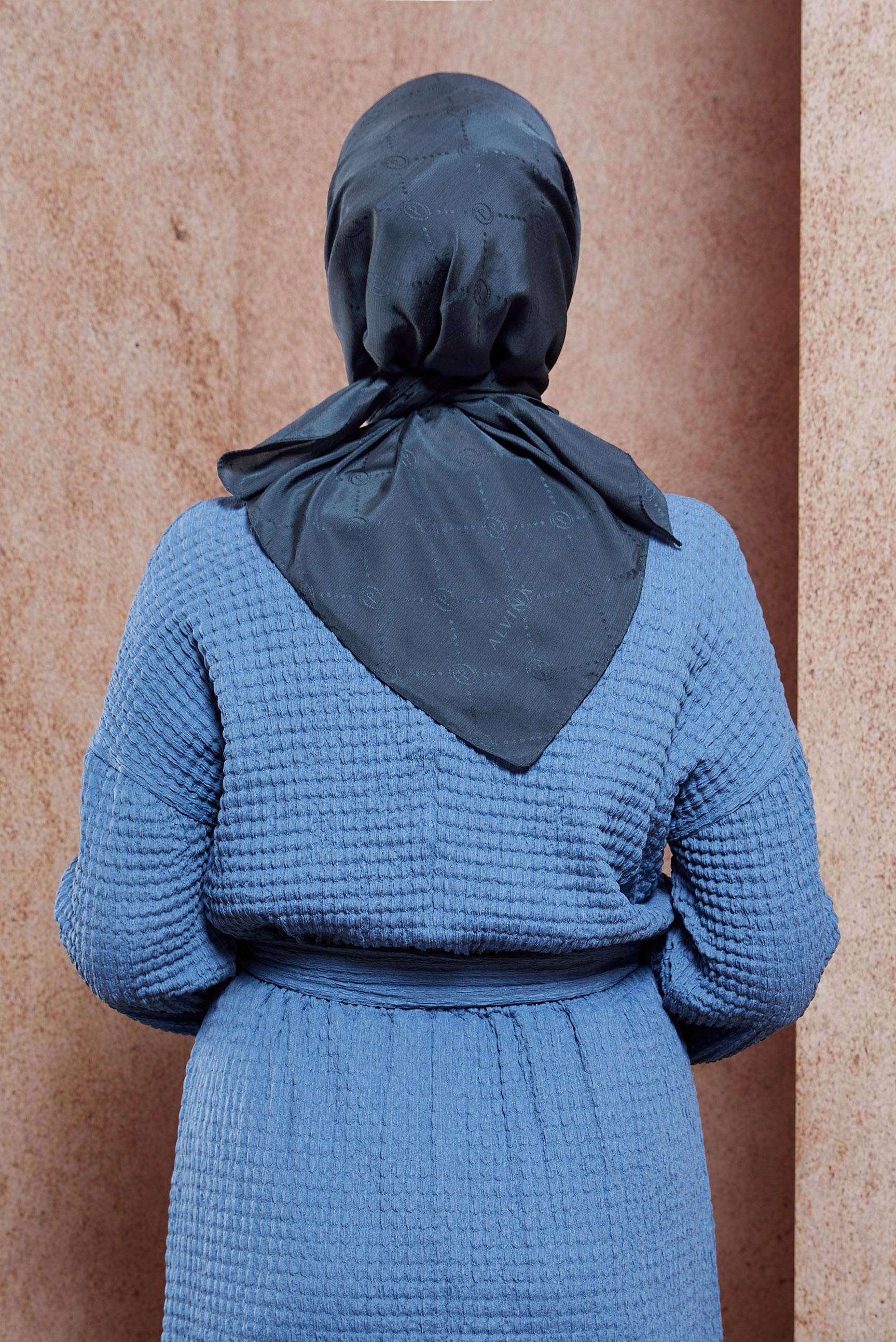 Tesettür giyim LACİVERT ALVİNA MONOGRAM EŞARP 8442