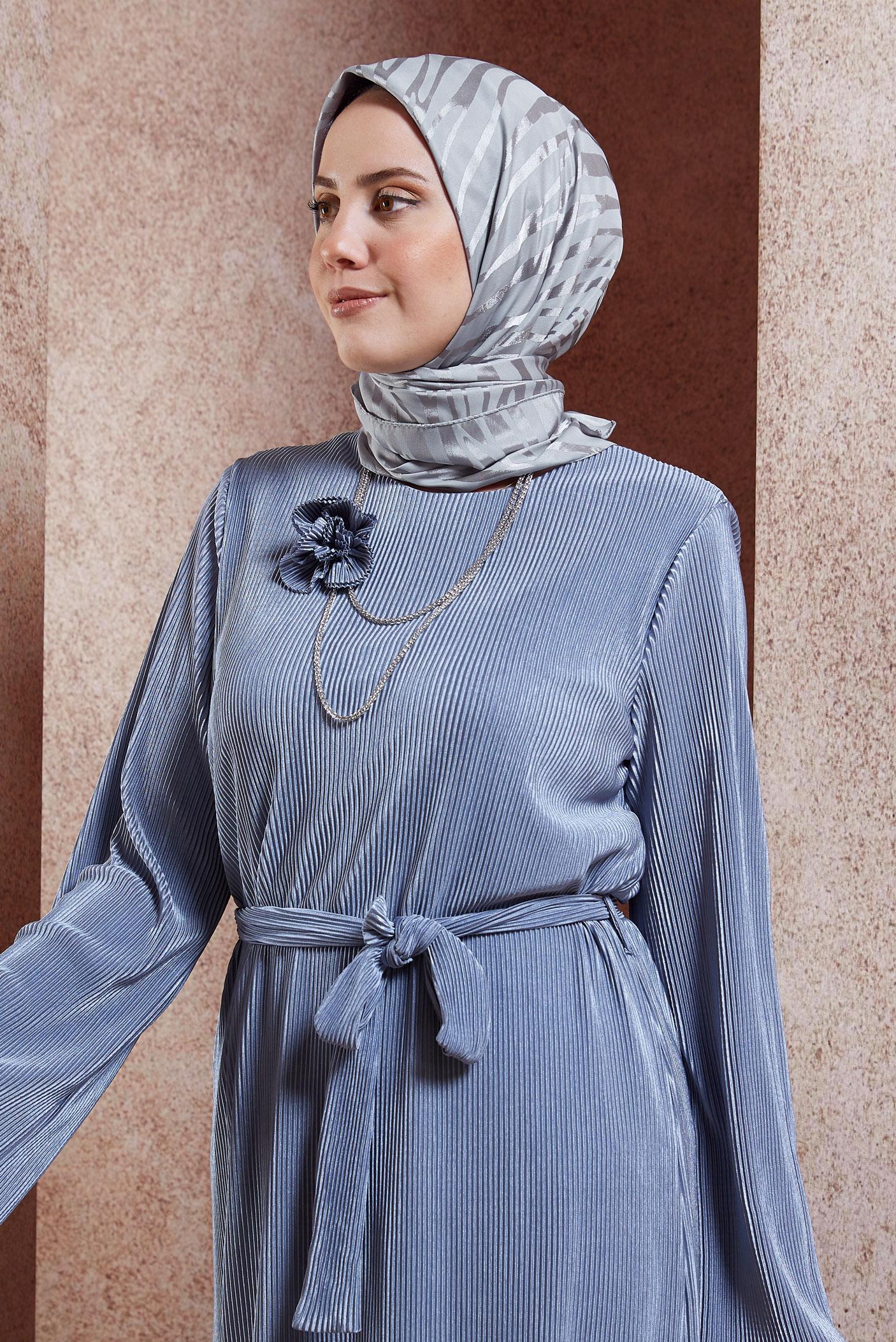 Tesettür giyim GÜMÜŞ ALVİNA ZEBRA DESEN JAKAR EŞARP 8454