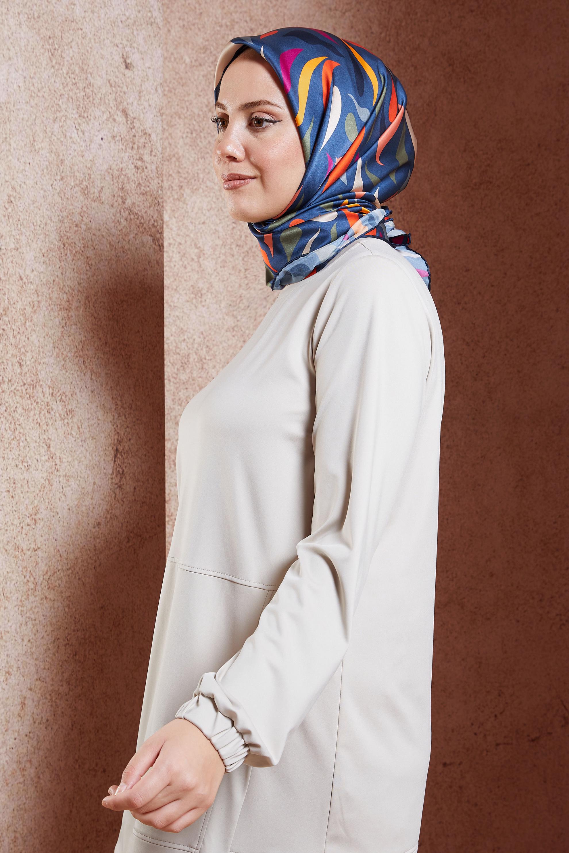 Tesettür giyim LACİVERT ALVİNA İPEK EŞARP 18736