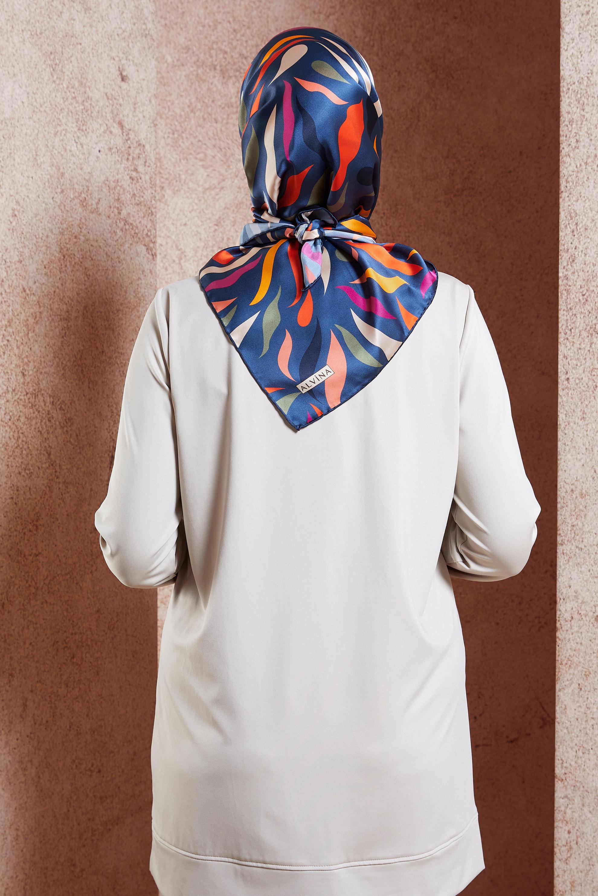 Tesettür giyim LACİVERT ALVİNA İPEK EŞARP 18736