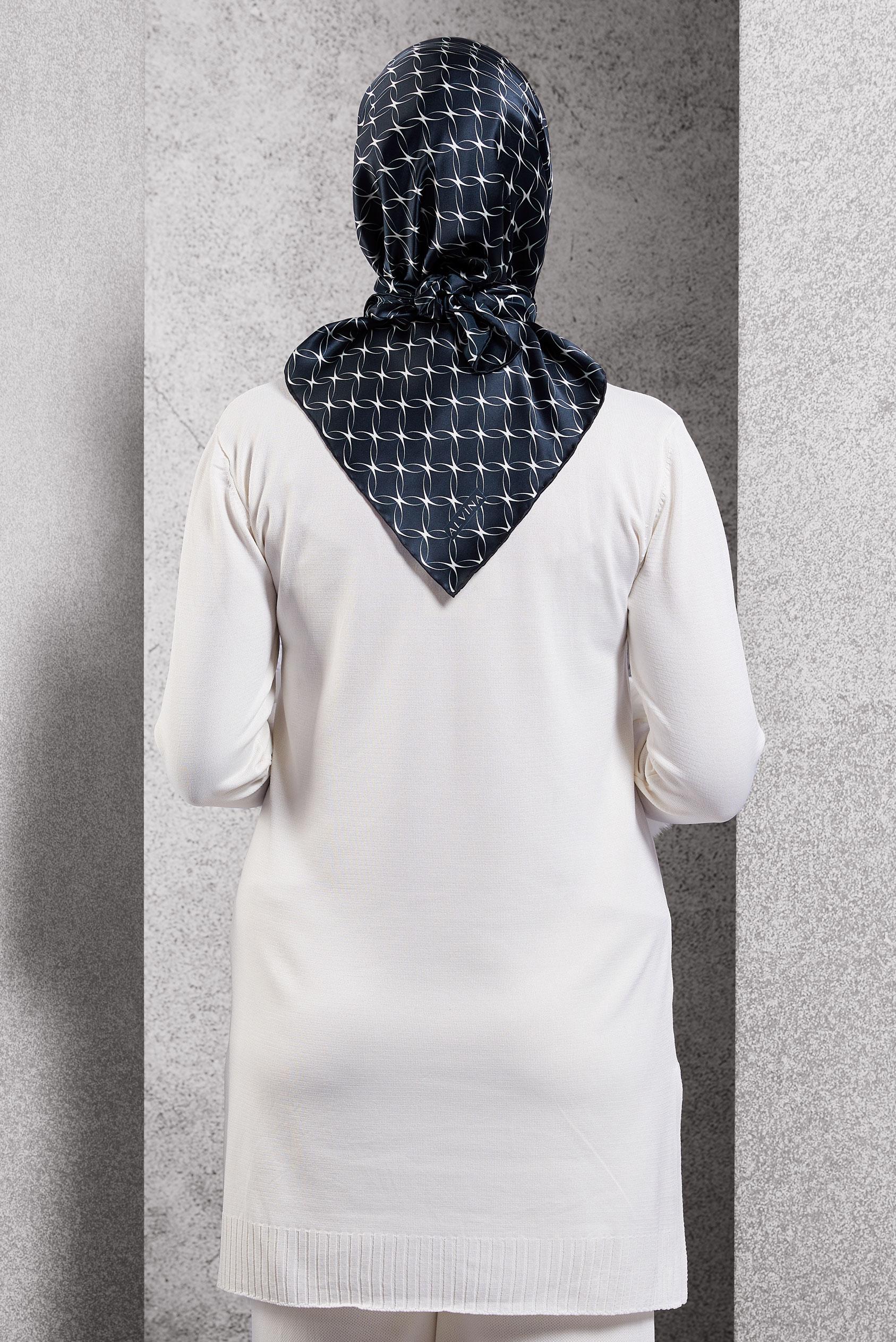 Tesettür giyim LACİVERT ALVİNA İPEK EŞARP 18758