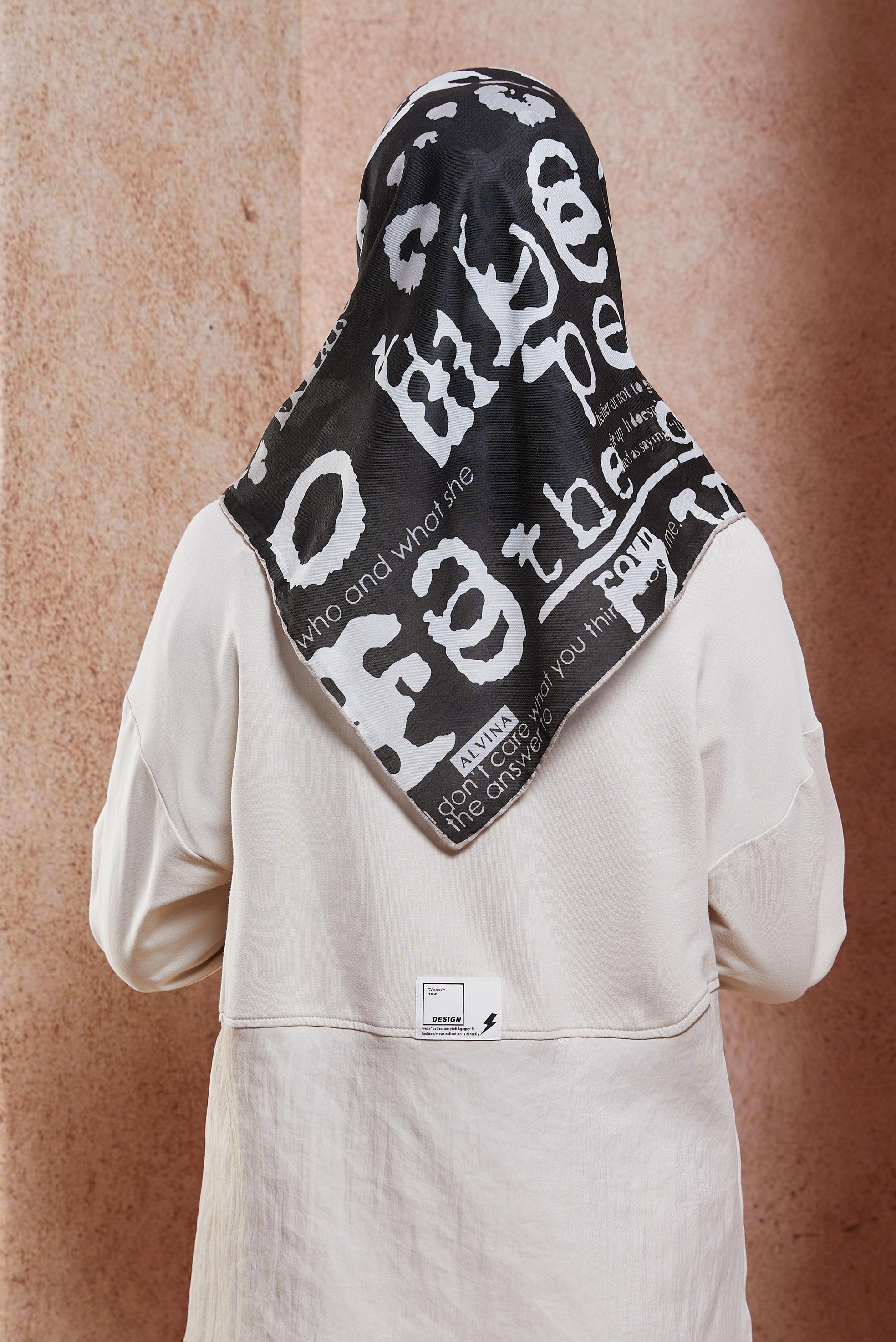 Tesettür giyim SİYAH ALVİNA DESENLİ EŞARP 29219