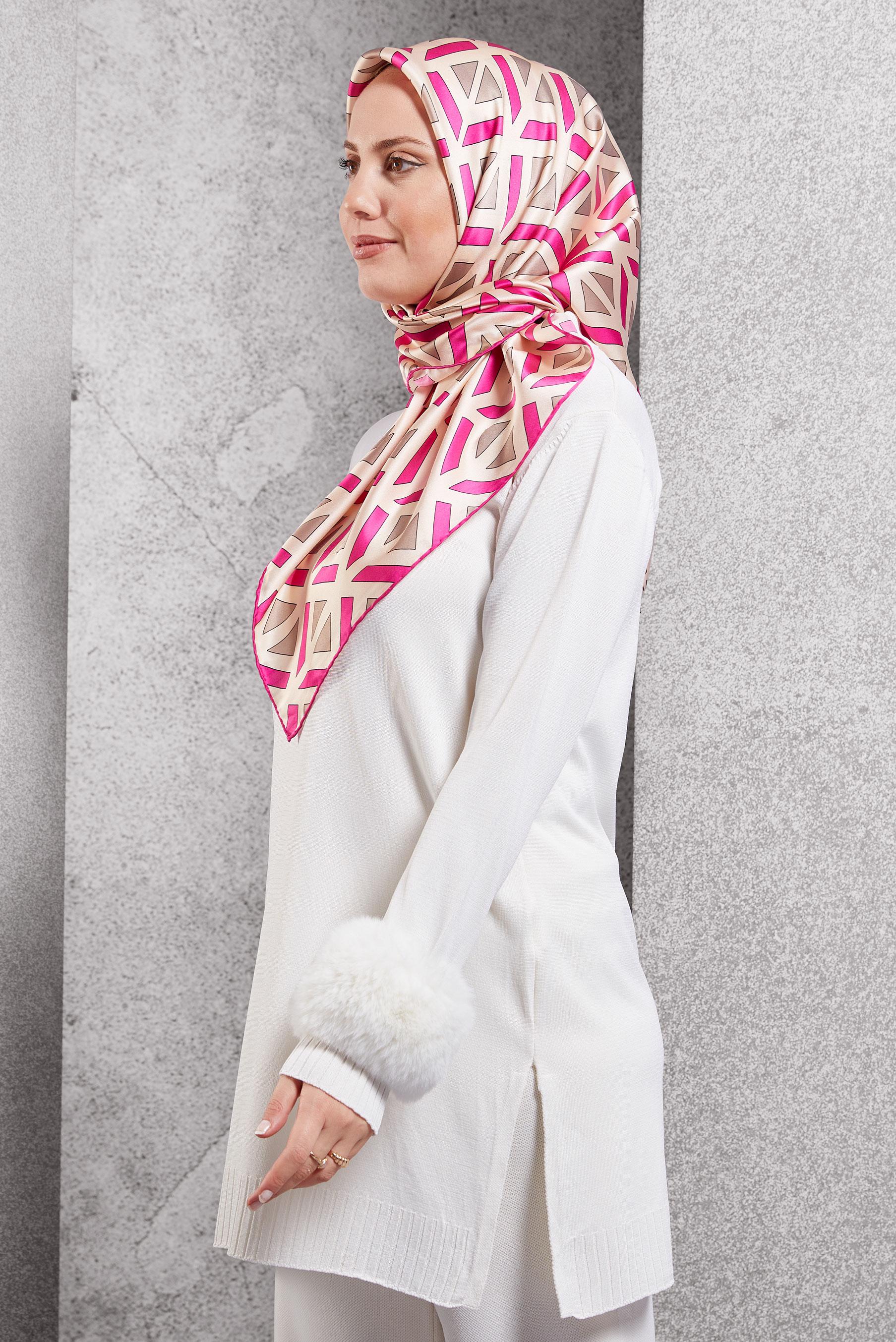 Vêtements hijab FUCHSIA ÉCHARPE EN SOIE ALVINA 50476