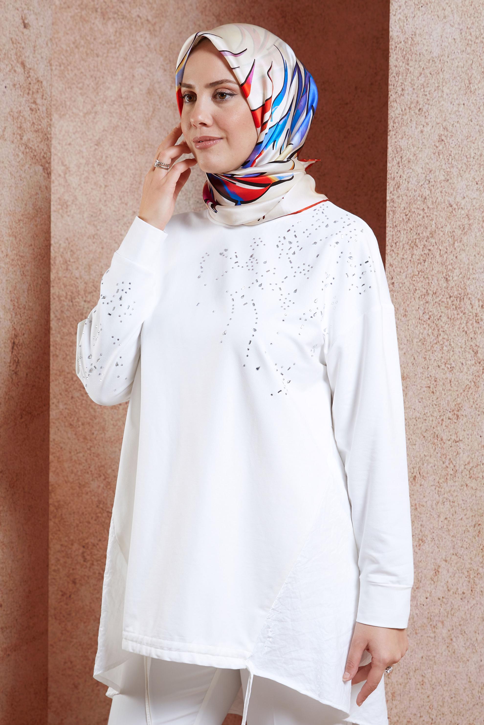 Hijab clothing RED ALVINA SILK SCARF 50479