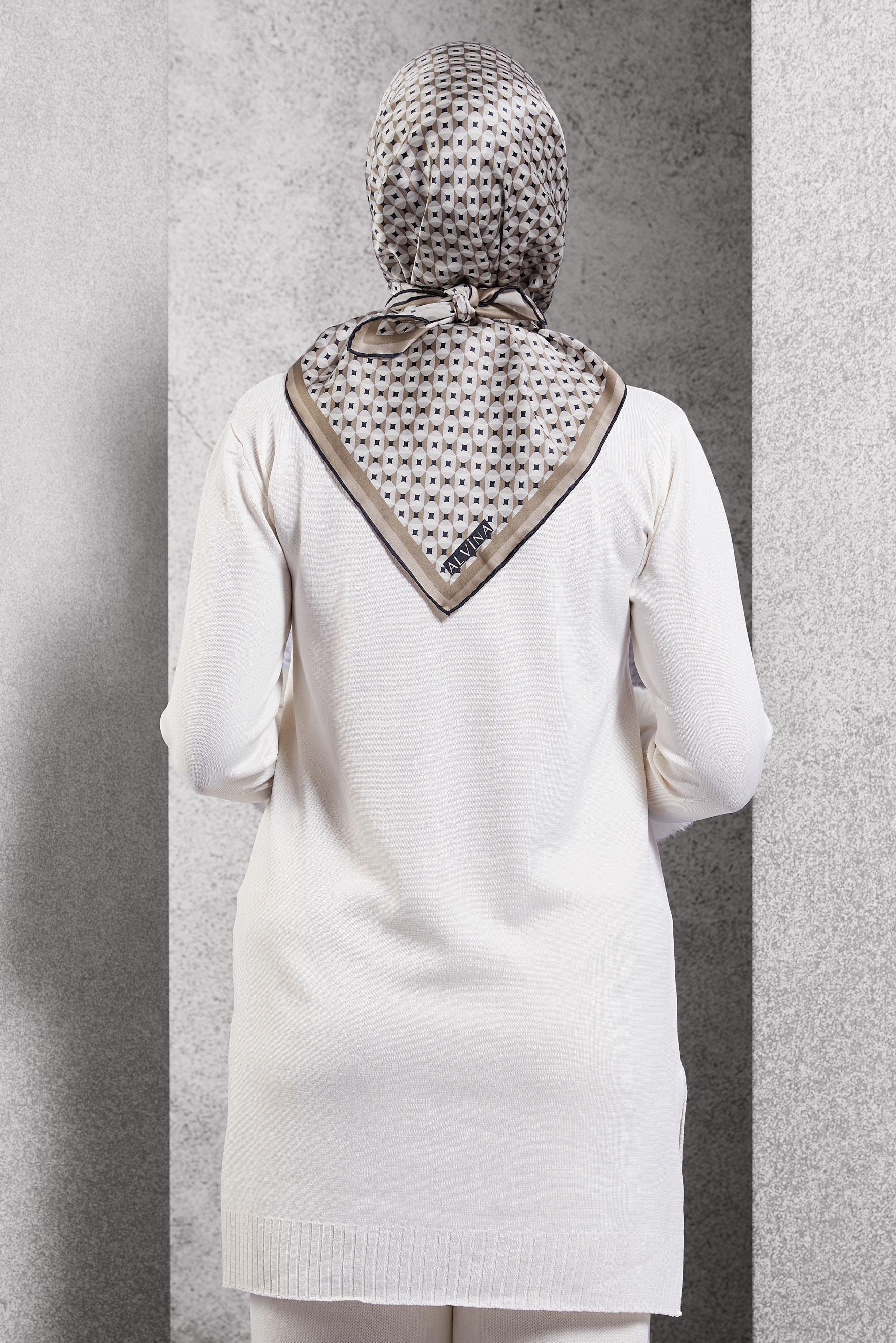 Tesettür giyim VİZON ALVİNA DESENLİ İPEK EŞARP 51342