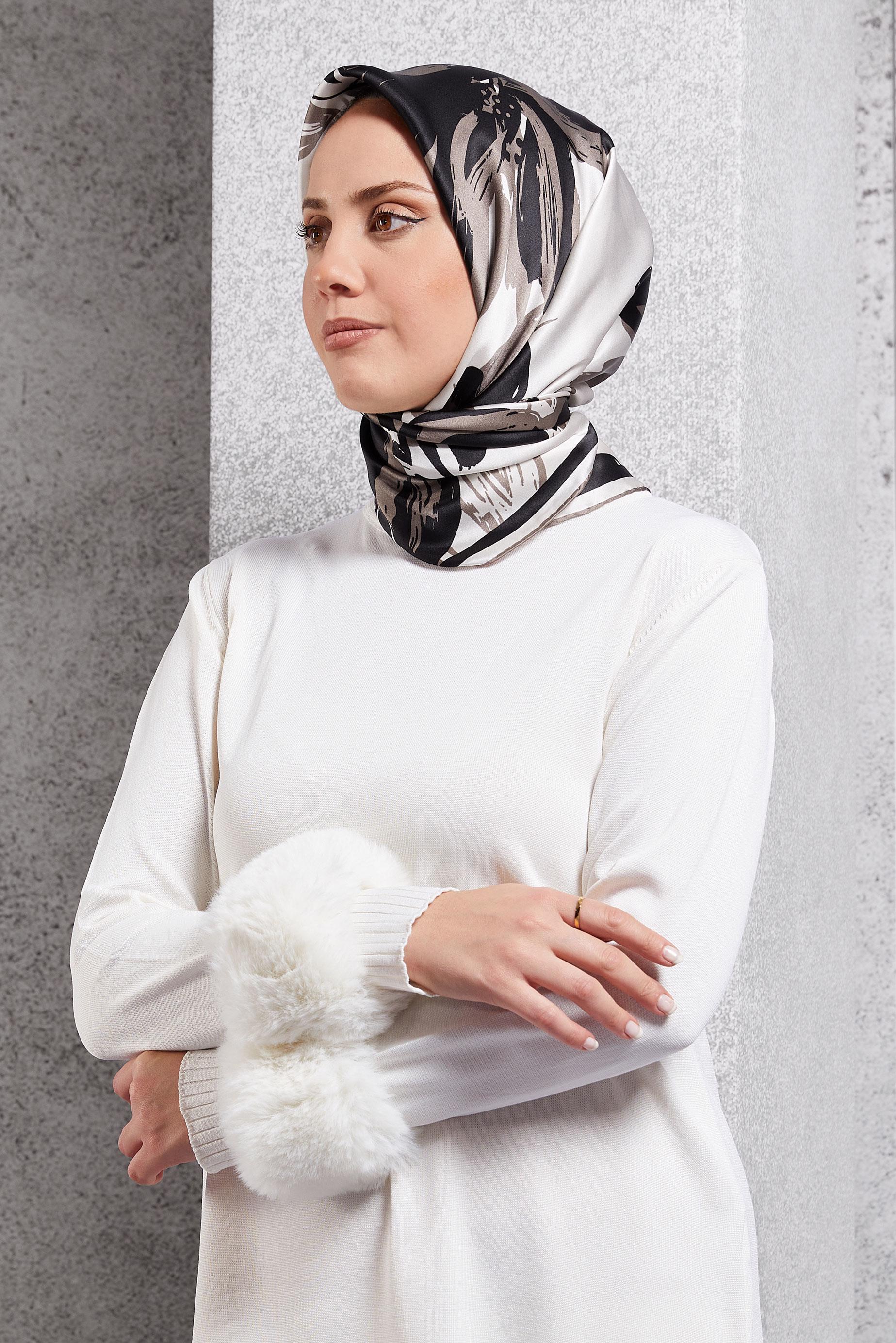Tesettür giyim EKRU ALVİNA İPEK EŞARP 51570
