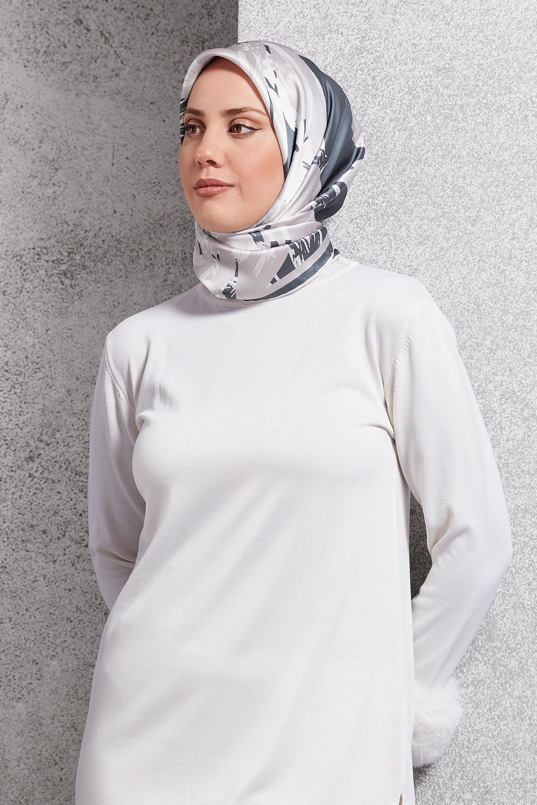 Tesettür giyim MAVİ ALVİNA İPEK EŞARP 51570