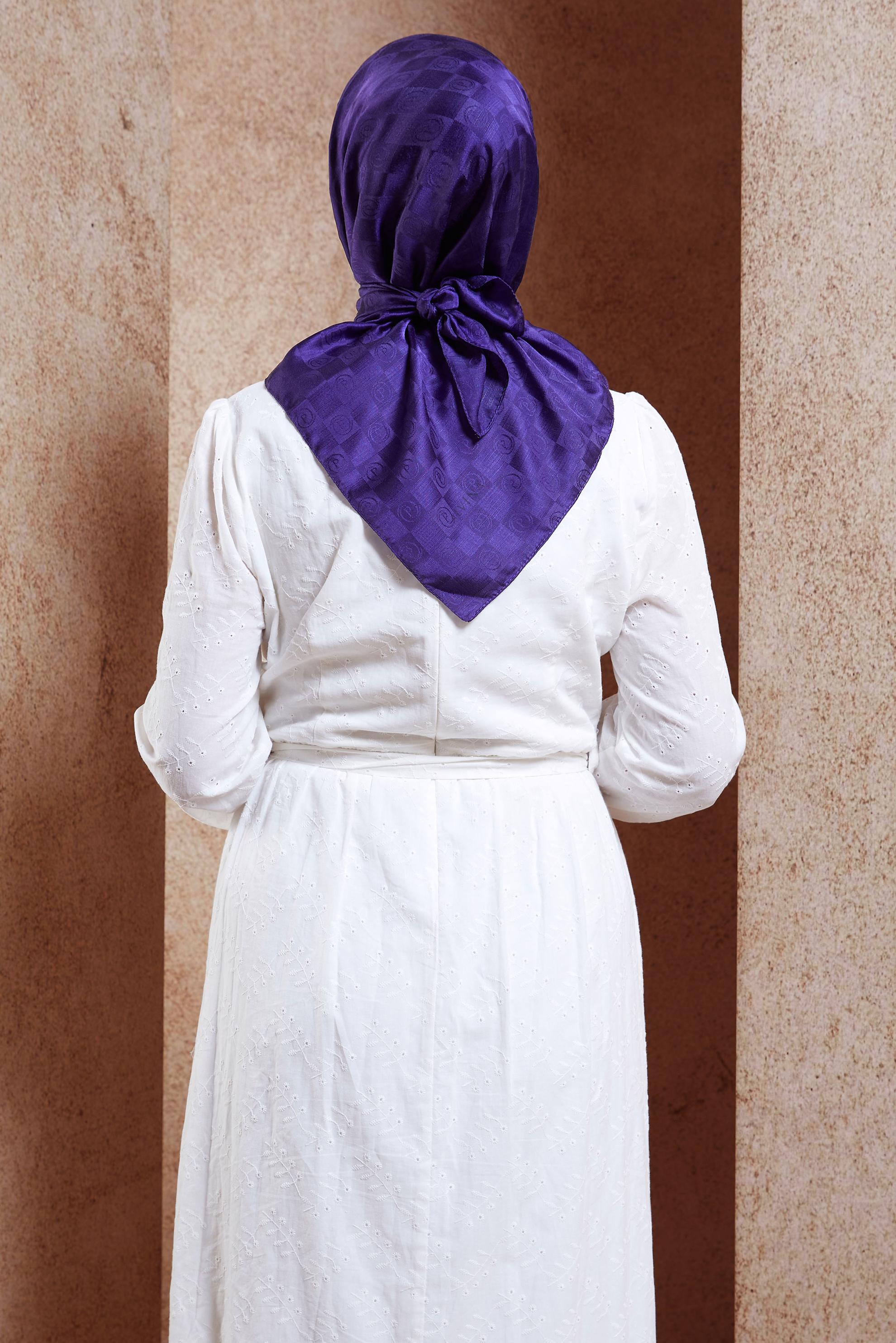 Tesettür giyim MOR ALVİNA MONOGRAM EŞARP 8451