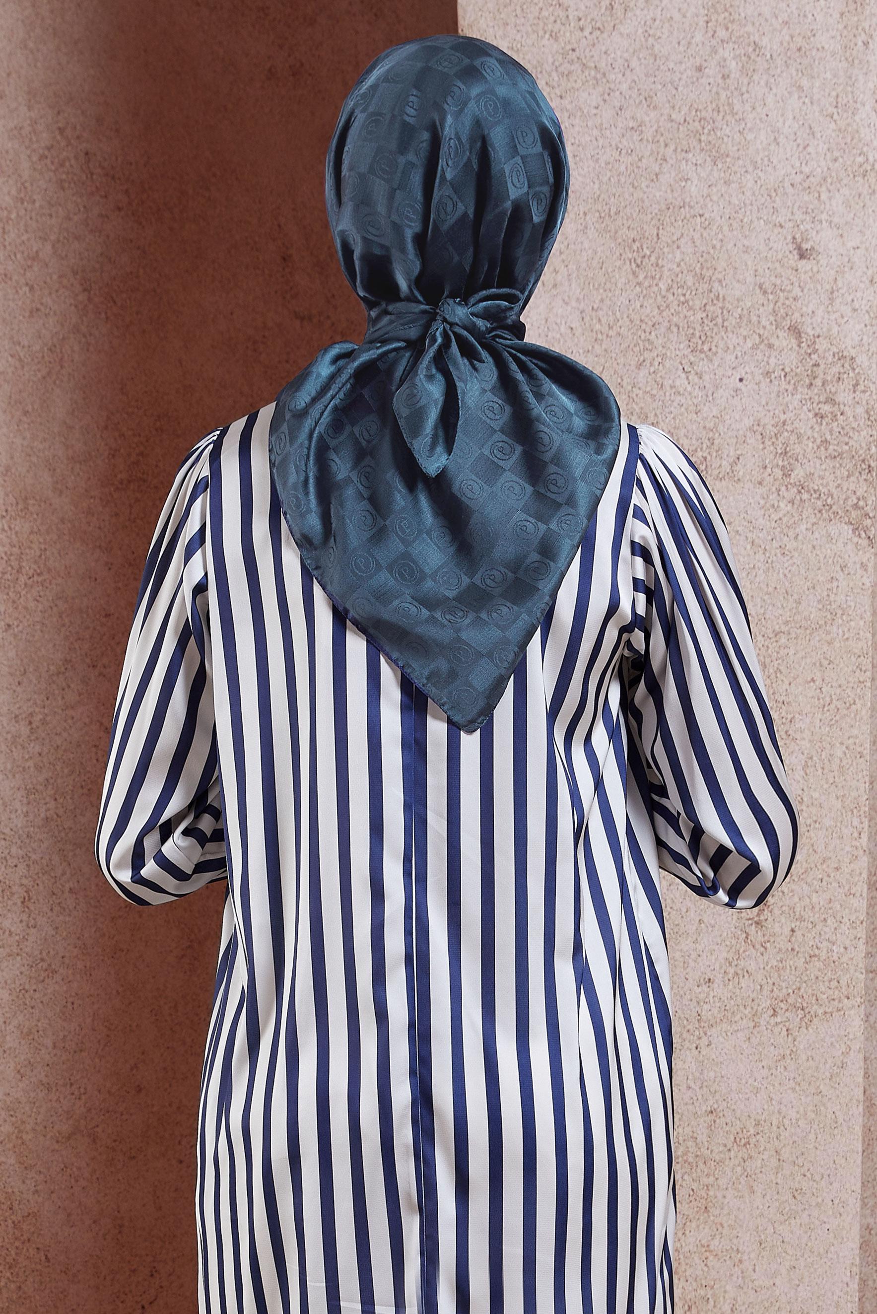 Tesettür giyim LACİVERT ALVİNA MONOGRAM EŞARP 8451