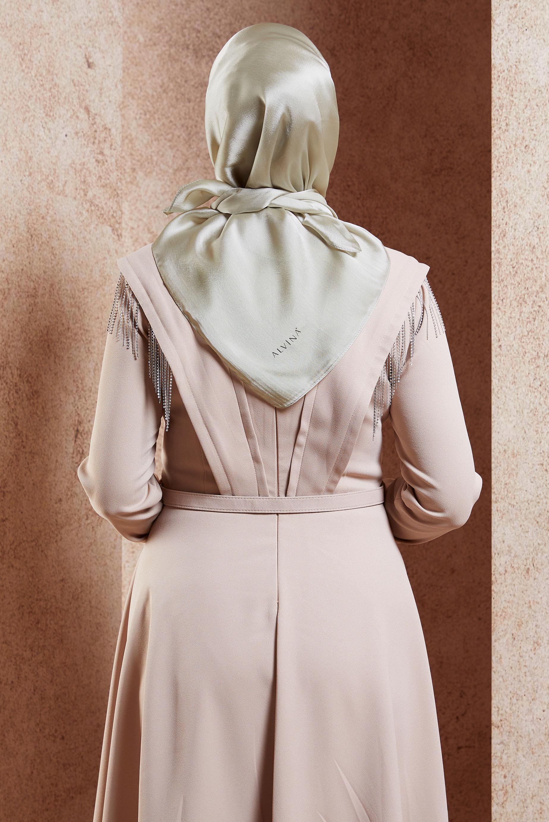 Tesettür giyim BEJ ALVİNA EŞARP 8455