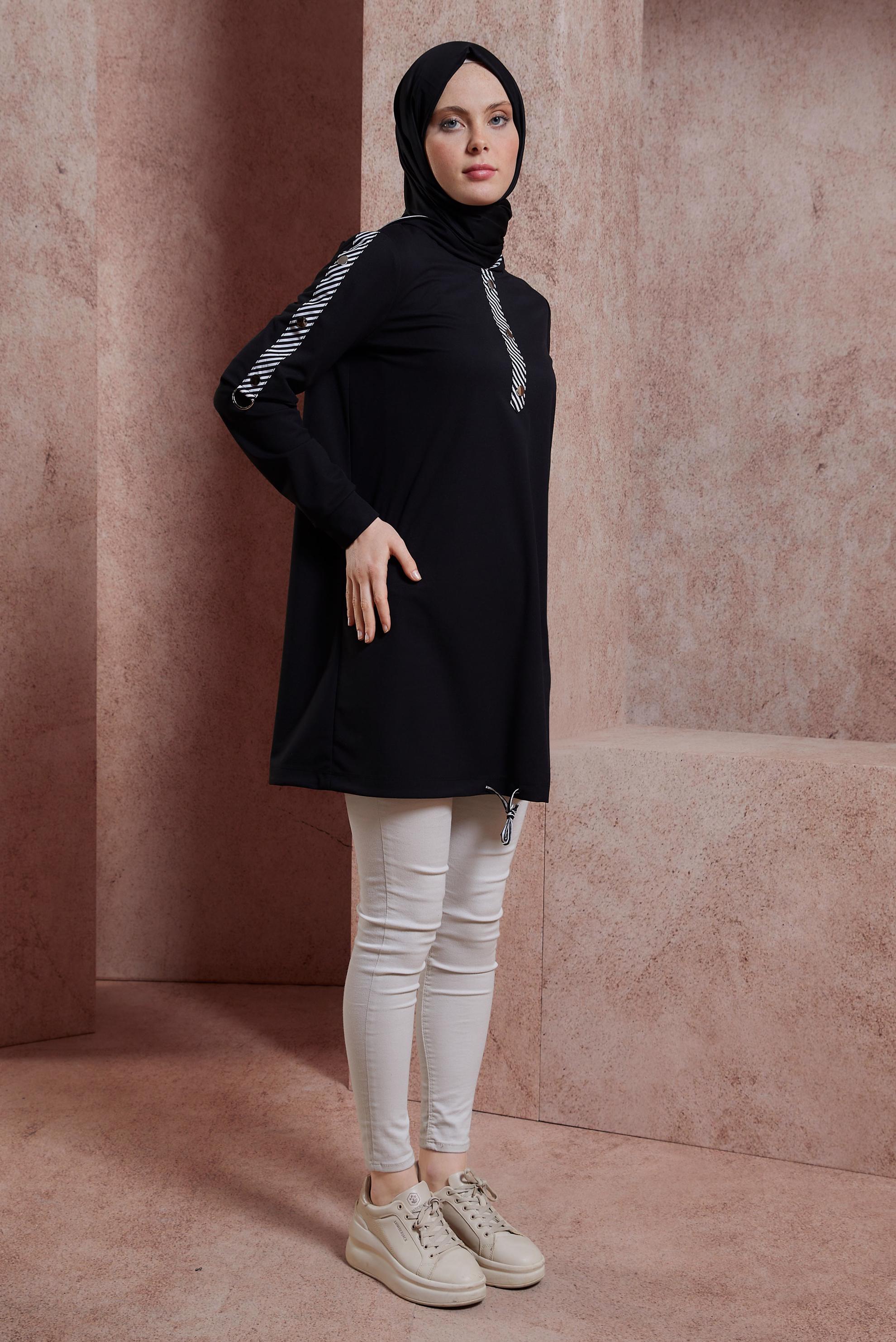 Tesettür giyim SİYAH KAPÜŞONLU EŞOFMAN TUNİK 43783