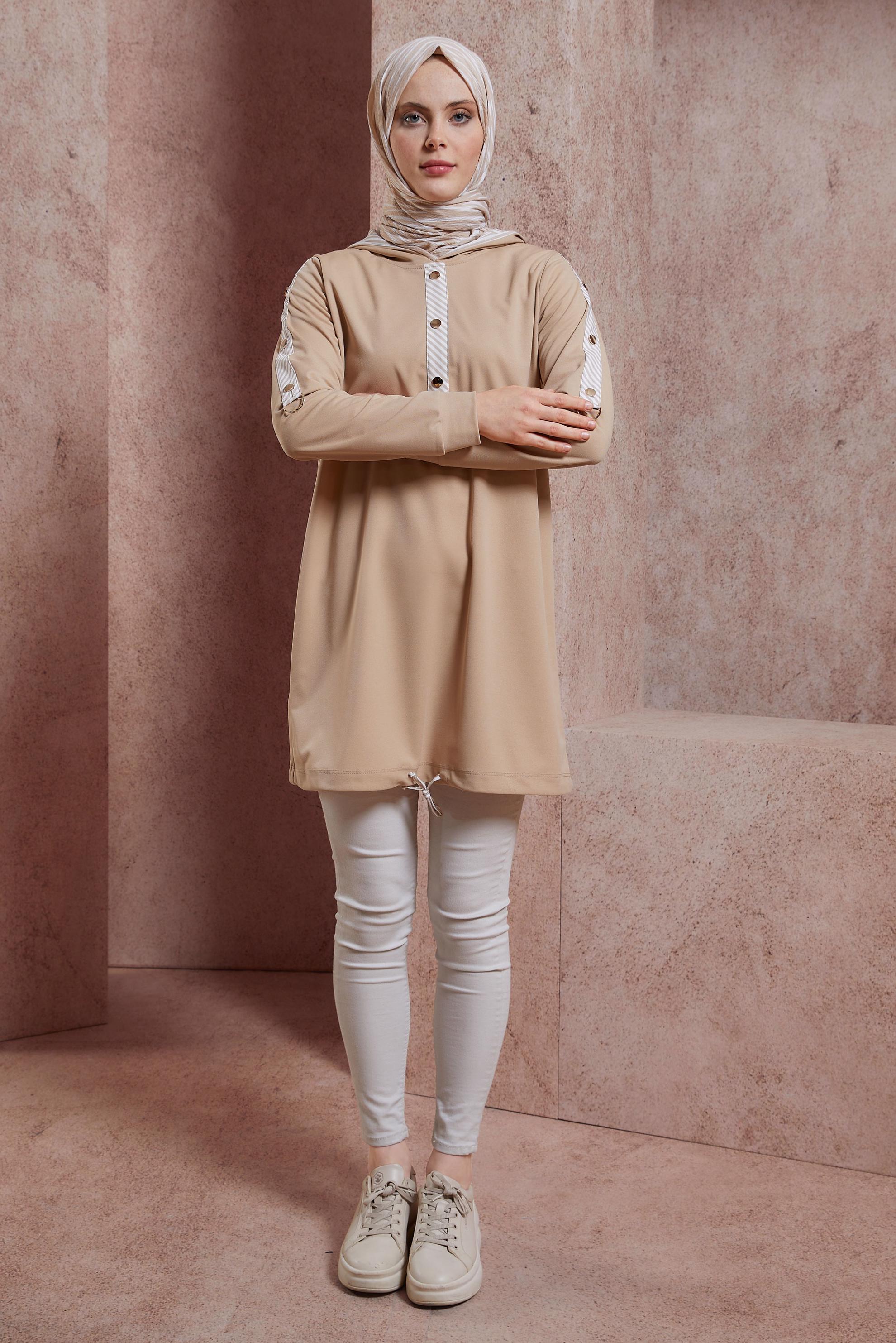 Tesettür giyim BEJ KAPÜŞONLU EŞOFMAN TUNİK 43783