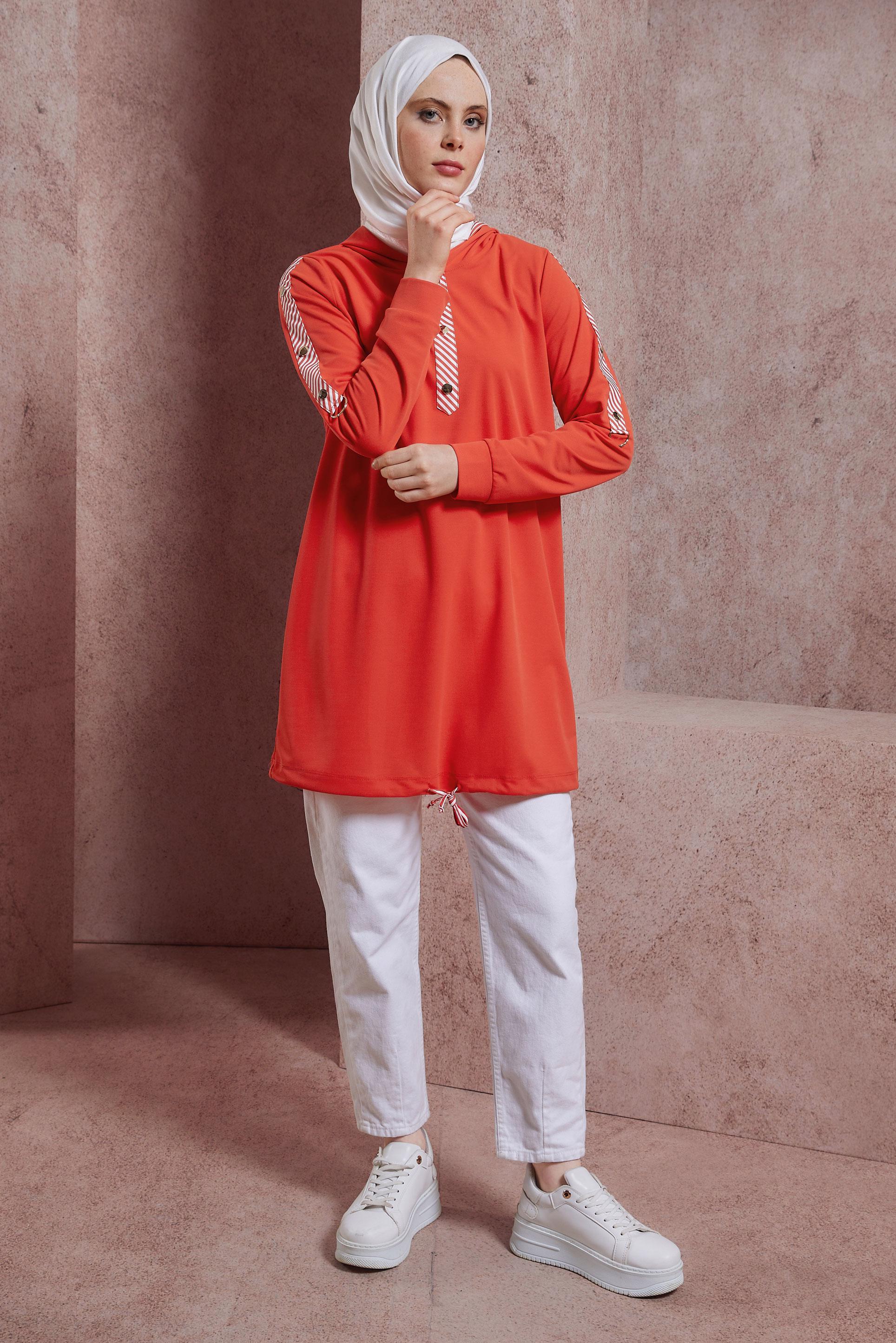 Tesettür giyim KIRMIZI KAPÜŞONLU EŞOFMAN TUNİK 43783