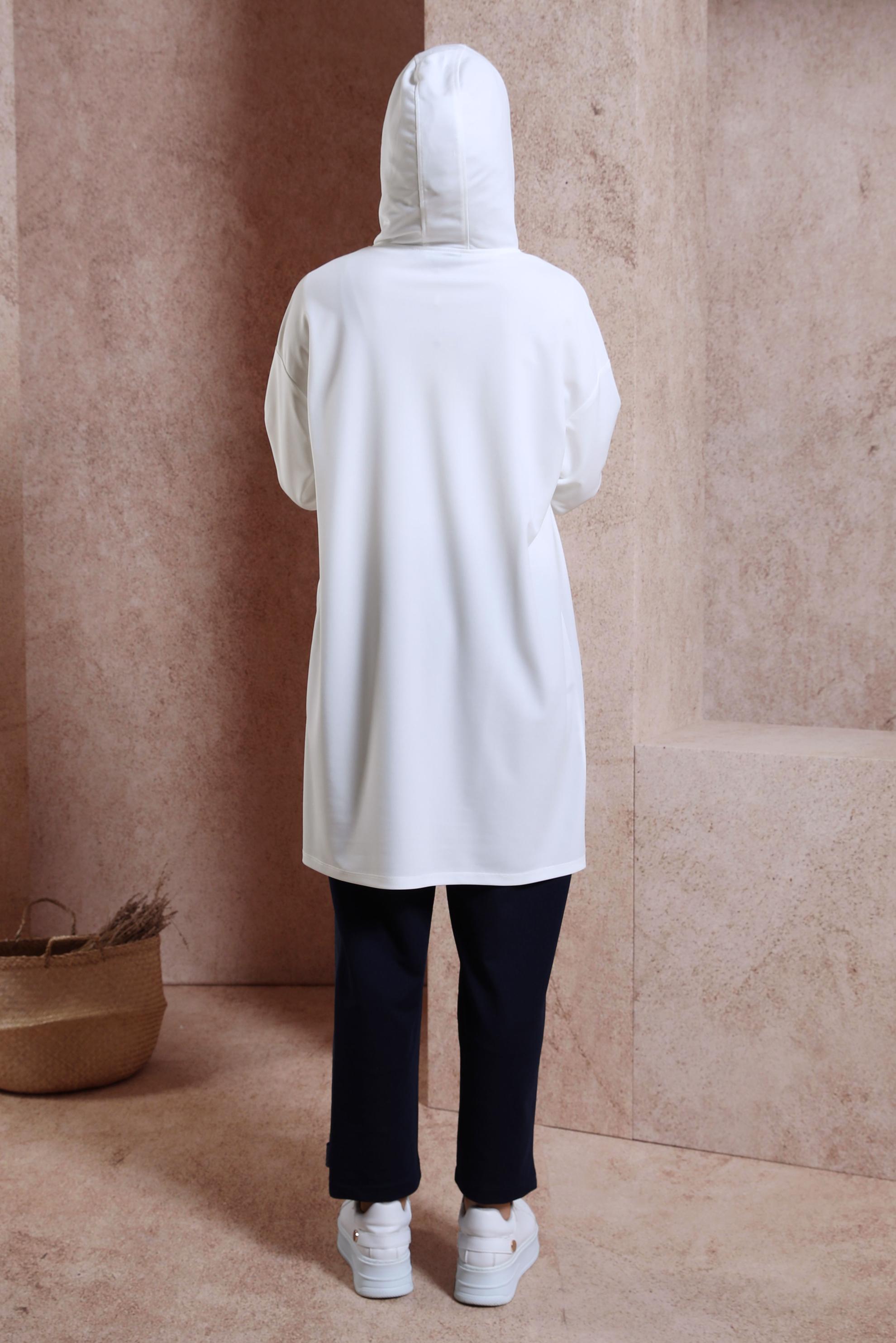 Tesettür giyim BEYAZ KAPÜŞONLU EŞOFMAN TUNİK 43846