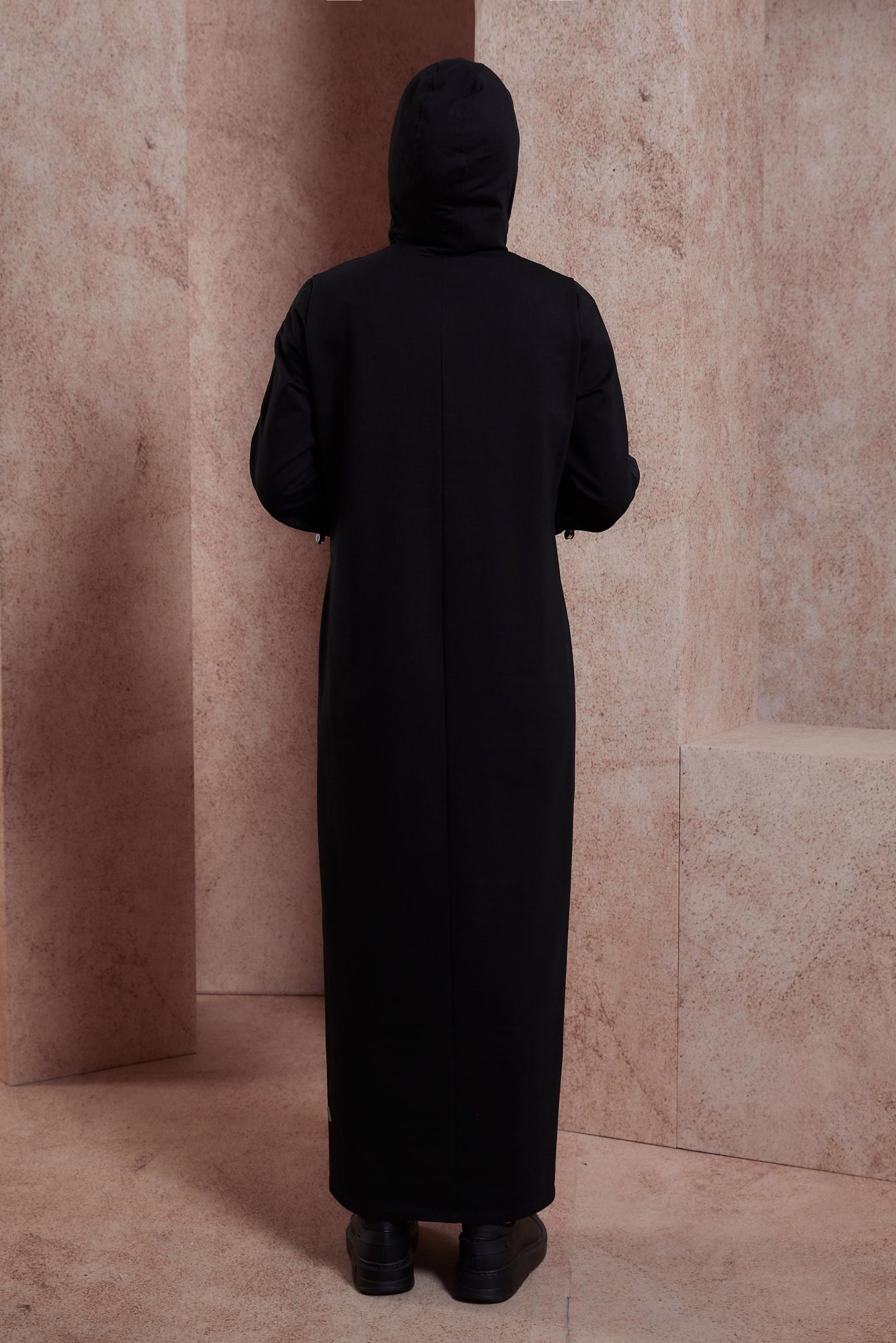 Tesettür giyim SİYAH KAPÜŞONLU EŞOFMAN ELBİSE 44407