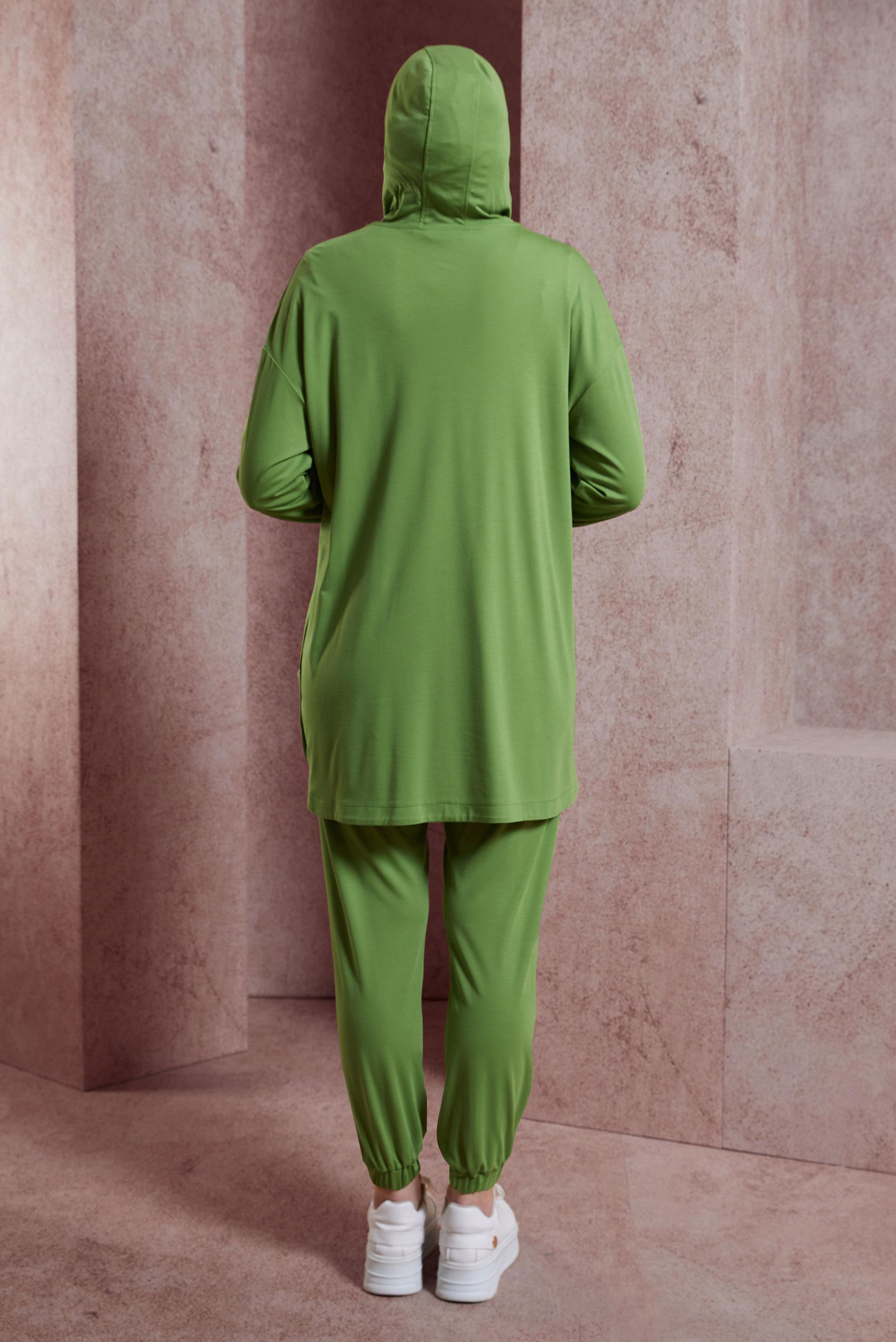 Tesettür giyim YEŞİL KAPÜŞONLU EŞOFMAN TAKIM 44408