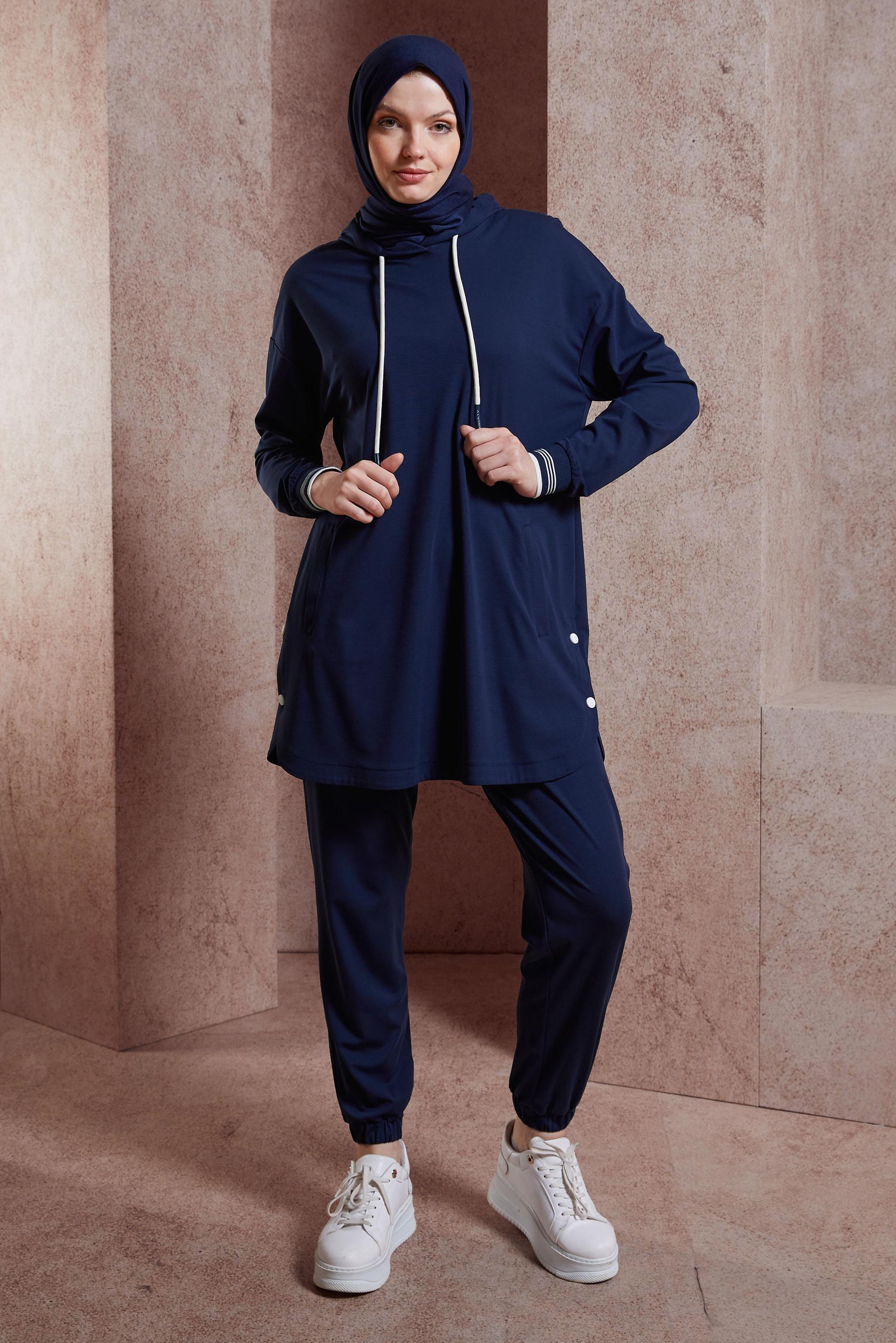 Tesettür giyim LACİVERT KAPÜŞONLU EŞOFMAN TAKIM 44408