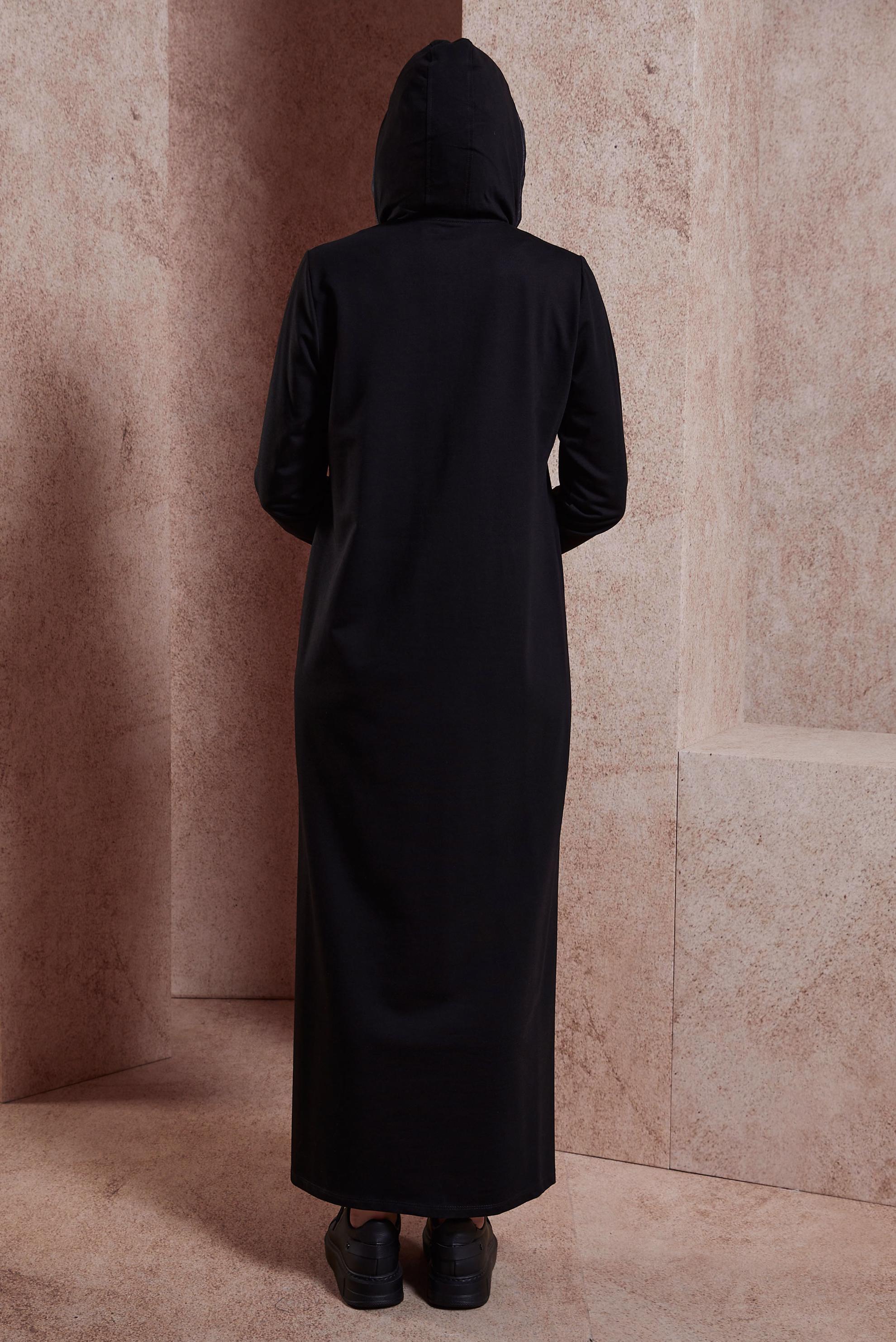 Tesettür giyim SİYAH KAPÜŞONLU EŞOFMAN ELBİSE 44443