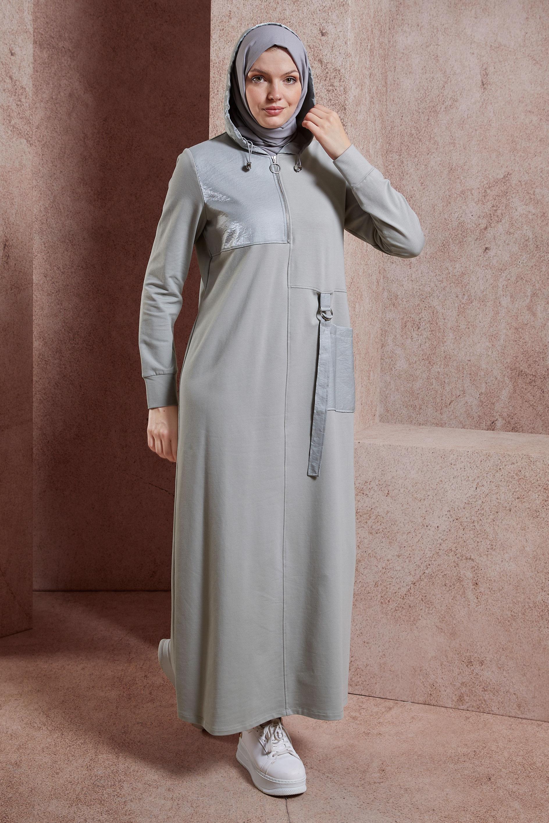 Tesettür giyim GÜMÜŞ KAPÜŞONLU EŞOFMAN ELBİSE 44443