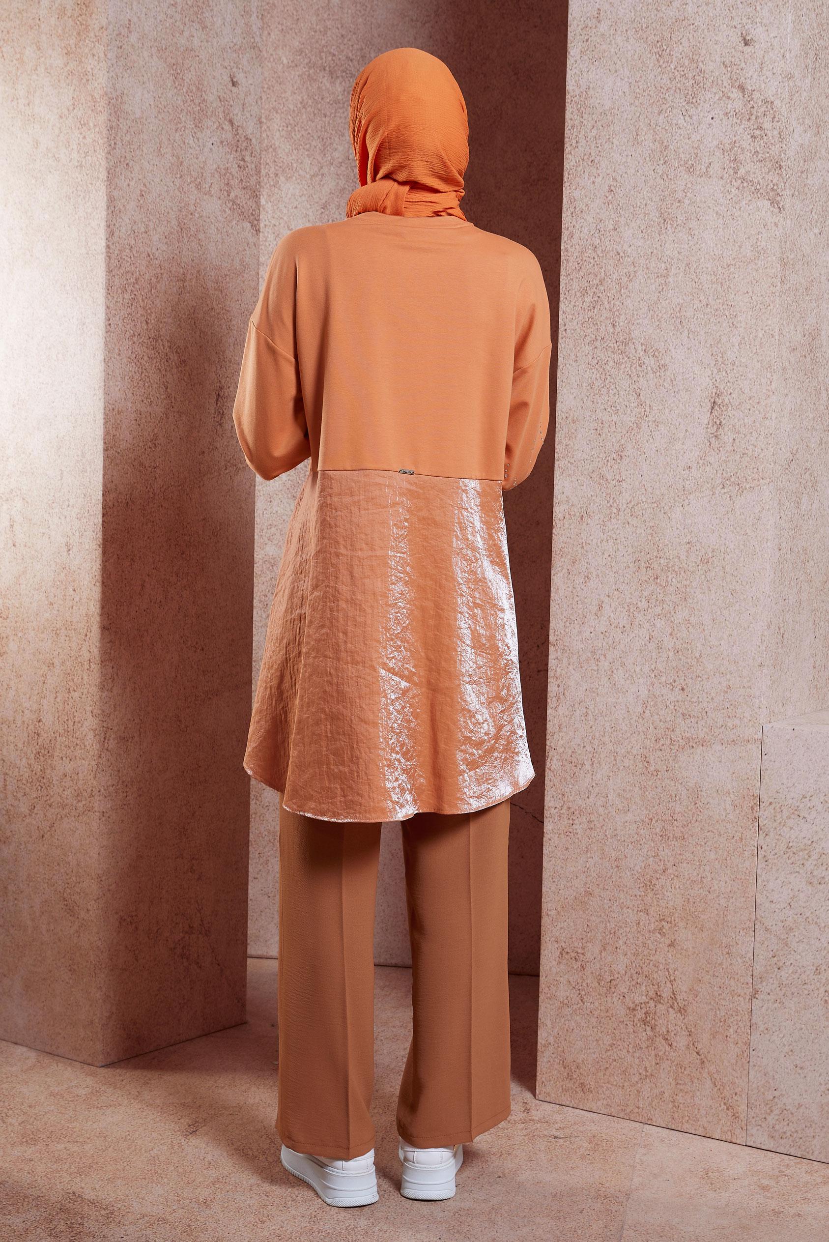 Tesettür giyim TURUNCU TAŞ BASKILI EŞOFMAN TUNİK 44450