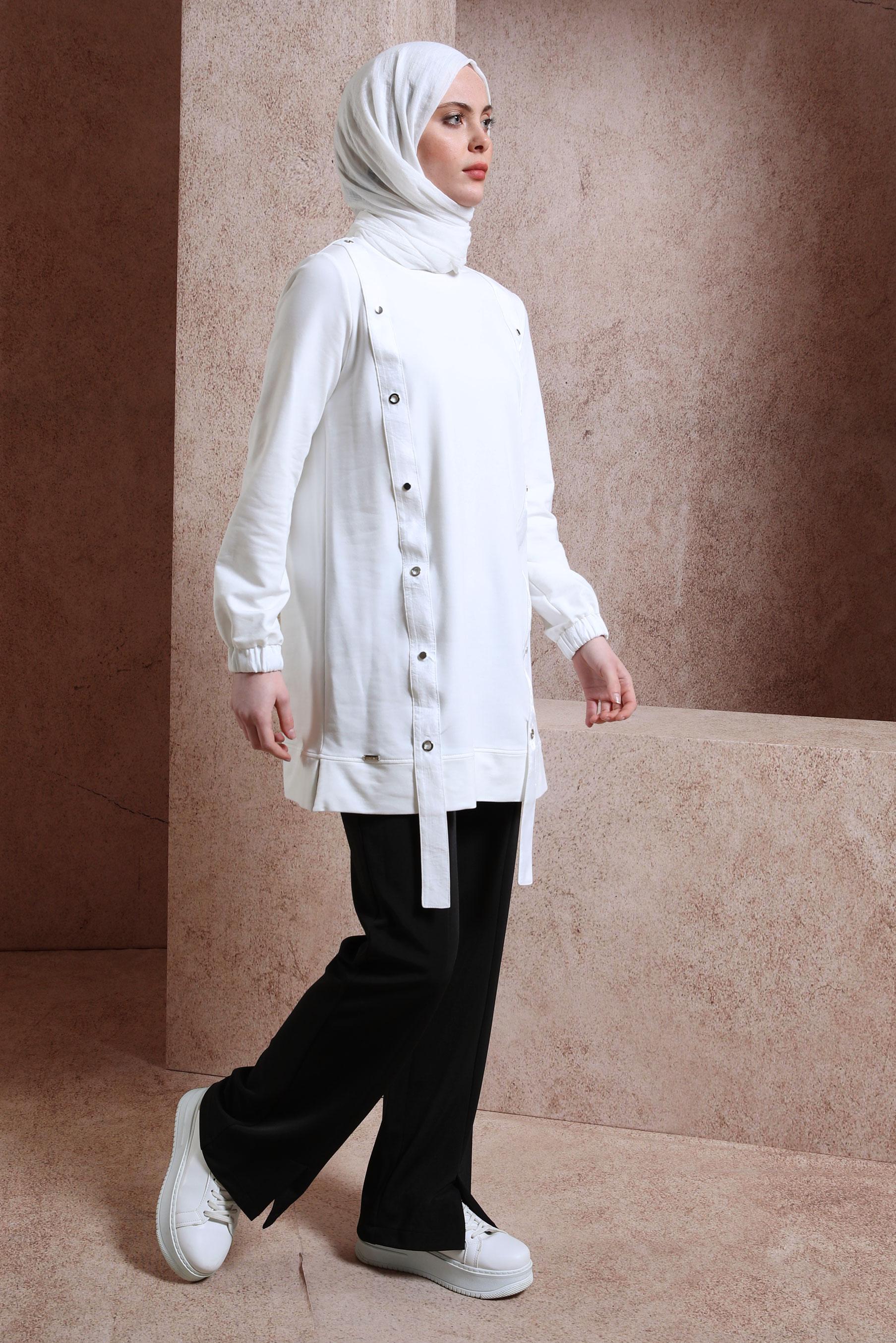 Tesettür giyim BEYAZ KUŞGÖZÜ DETAYLI EŞOFMAN TUNİK 44452