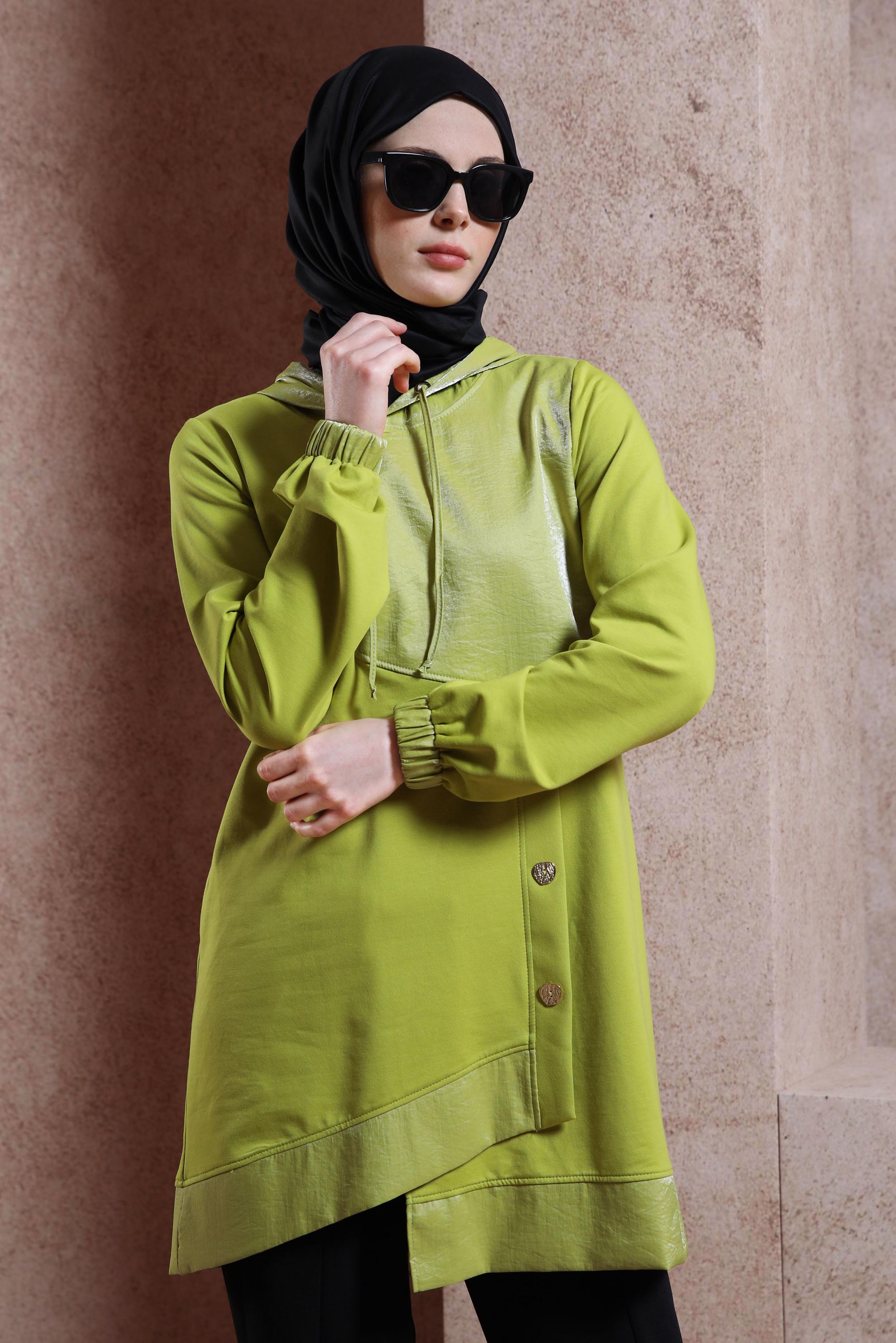 Tesettür giyim YEŞİL KAPÜŞONLU EŞOFMAN TUNİK 44484
