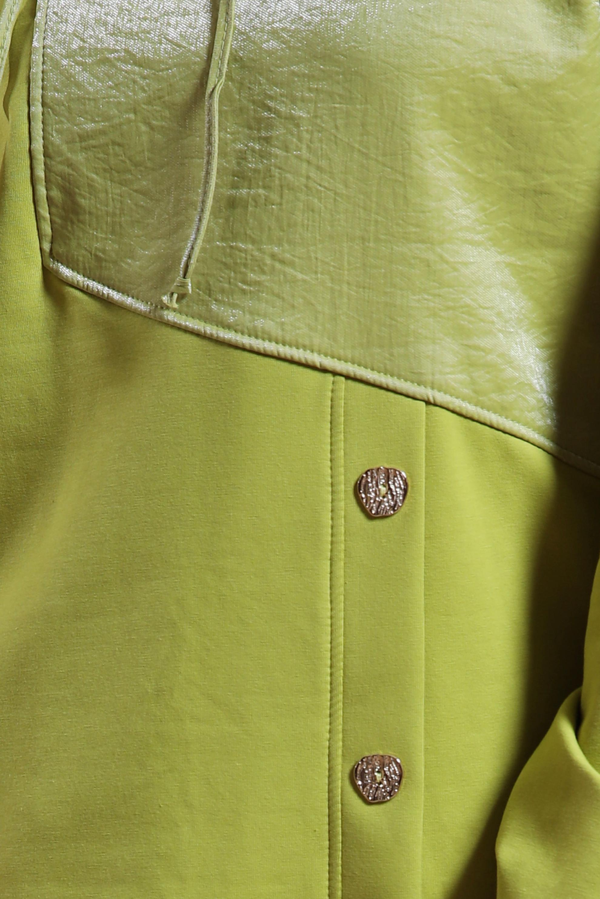 Tesettür giyim YEŞİL KAPÜŞONLU EŞOFMAN TUNİK 44484