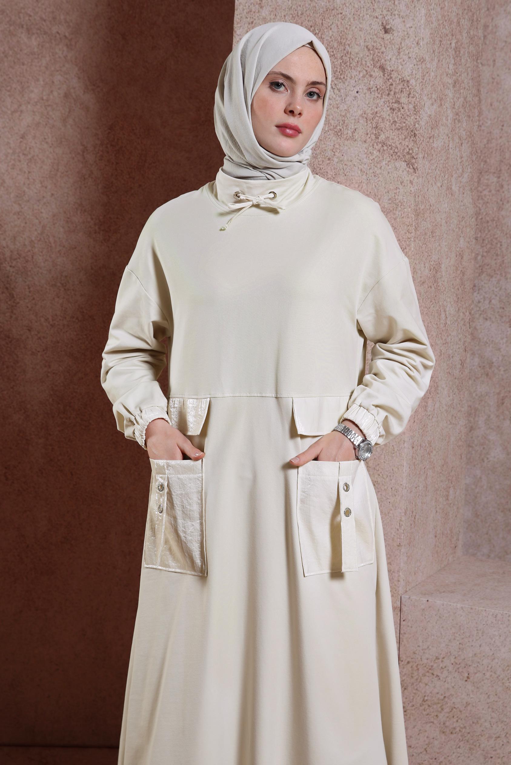 Vêtements hijab BEIGE ROBE DE SURVÊTEMENT AVEC POCHE 44486