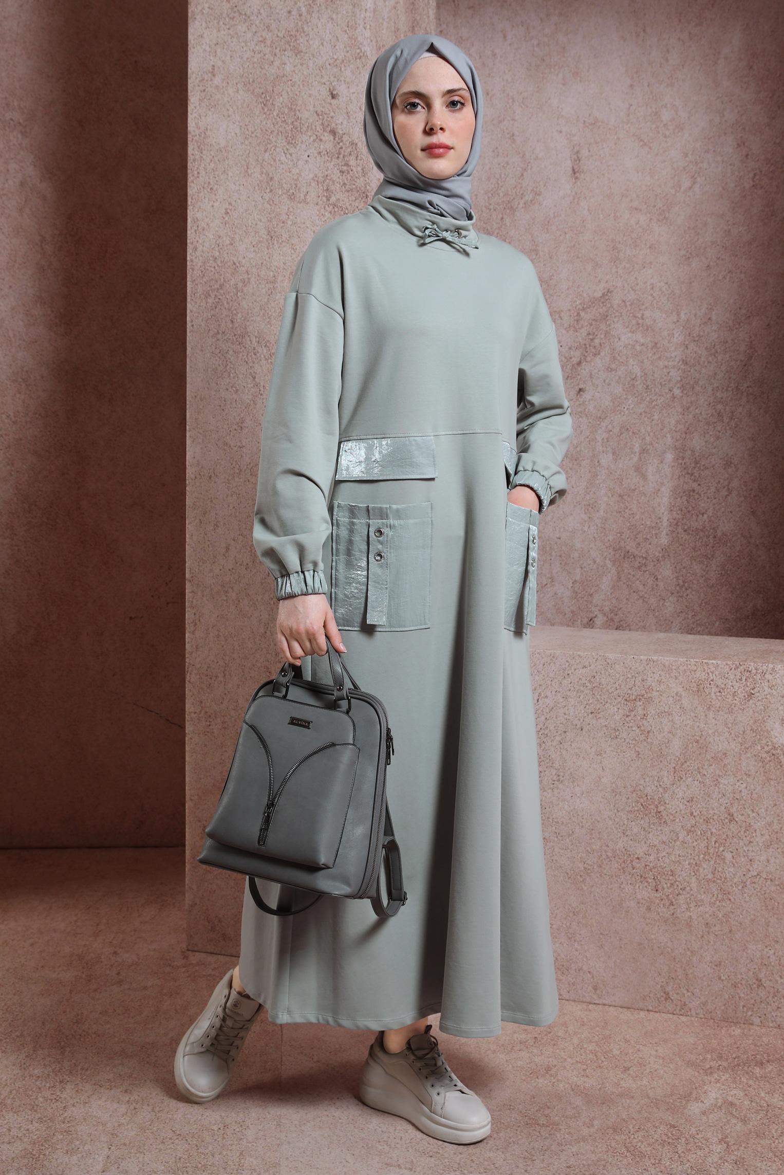 Tesettür giyim GÜMÜŞ CEP DETAYLI EŞOFMAN ELBİSE 44486