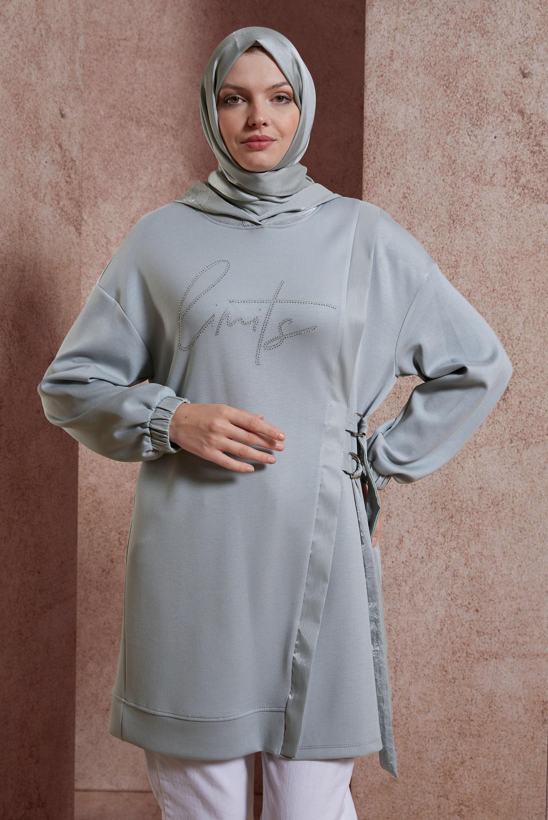 Tesettür giyim GRİ TAŞ BASKILI EŞOFMAN TUNİK 44516