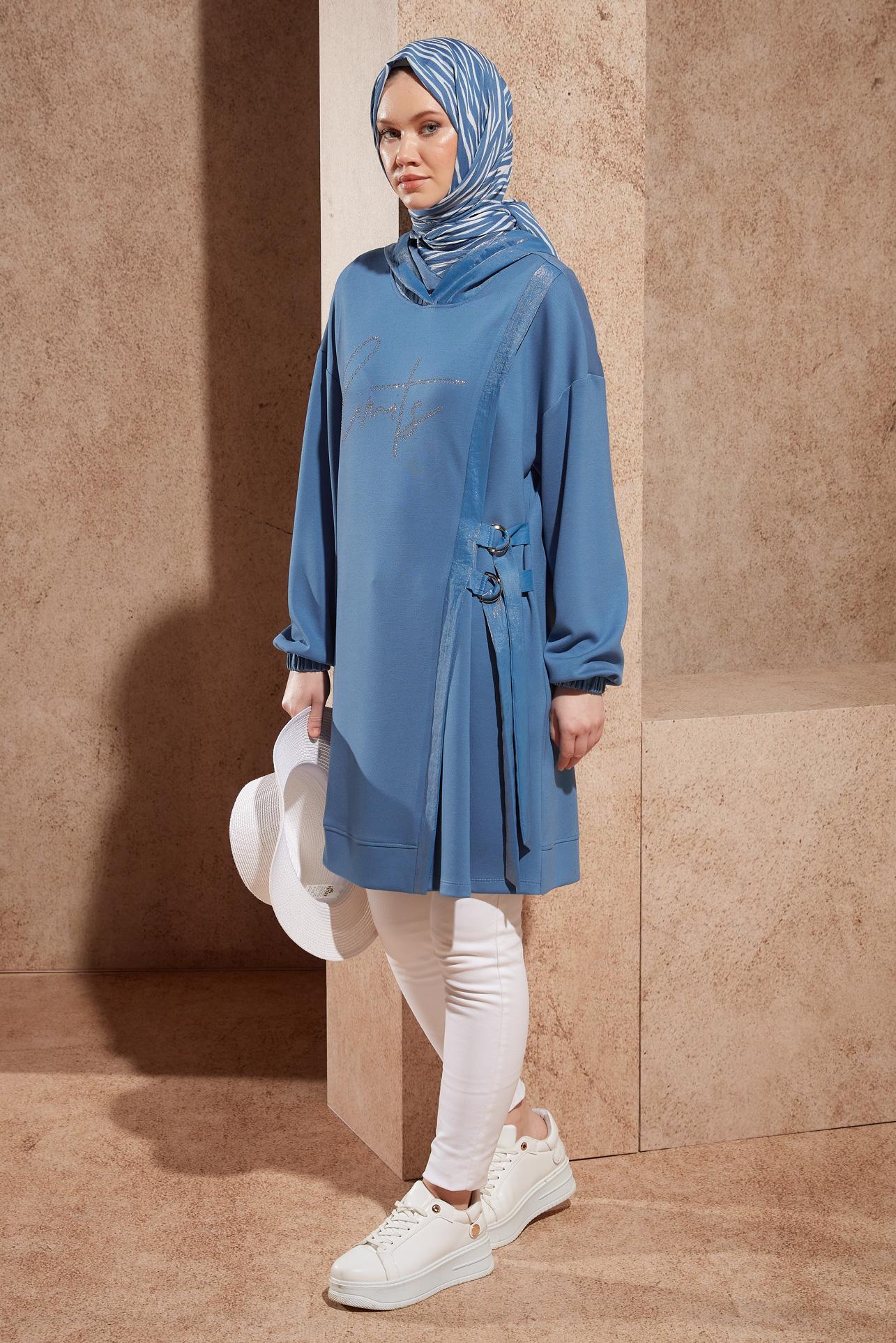 Tesettür giyim LACİVERT TAŞ BASKILI EŞOFMAN TUNİK 44516