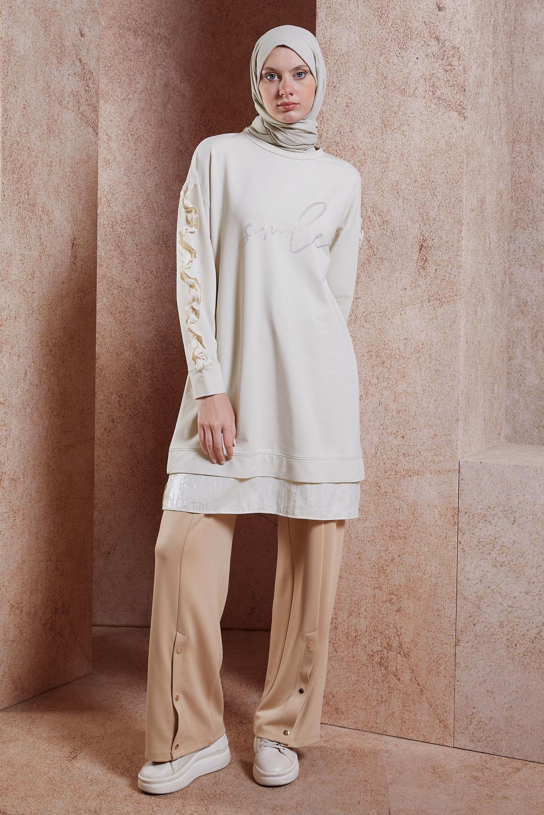 Tesettür giyim BEJ FIRFIR DETAYLI EŞOFMAN TUNİK 44572