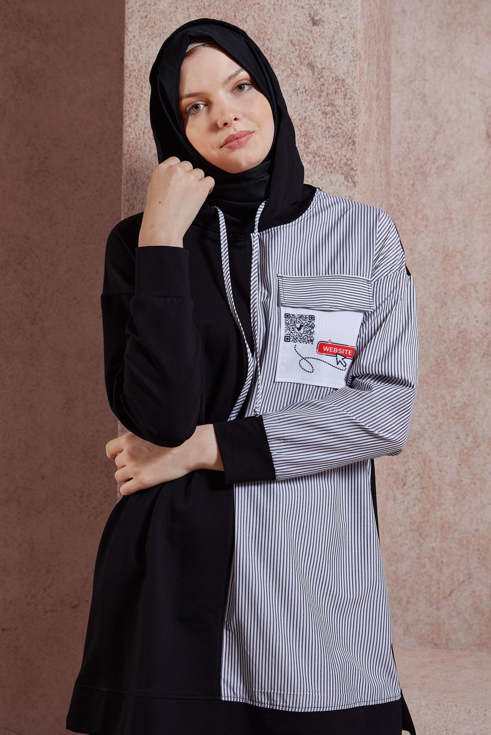 Tesettür giyim SİYAH KAPÜŞONLU EŞOFMAN TUNİK 44618