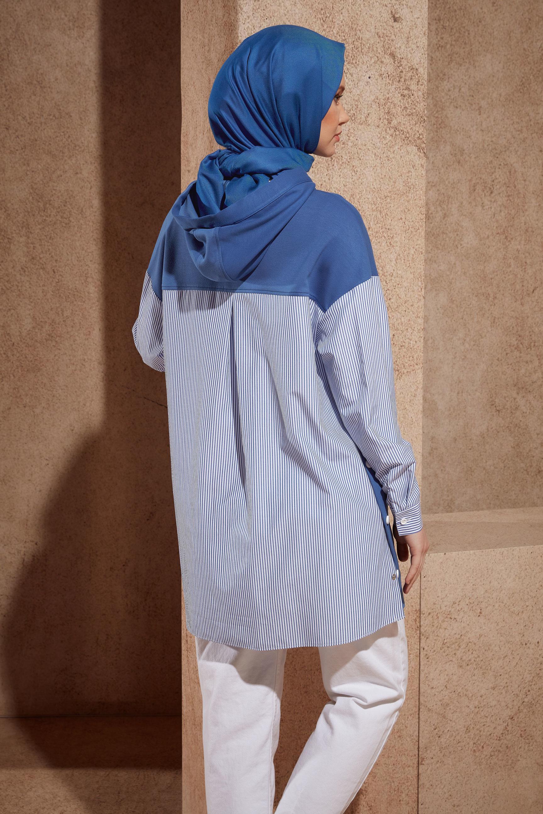 Tesettür giyim LACİVERT KAPÜŞONLU ÇİZGİLİ EŞOFMAN TUNİK 44620