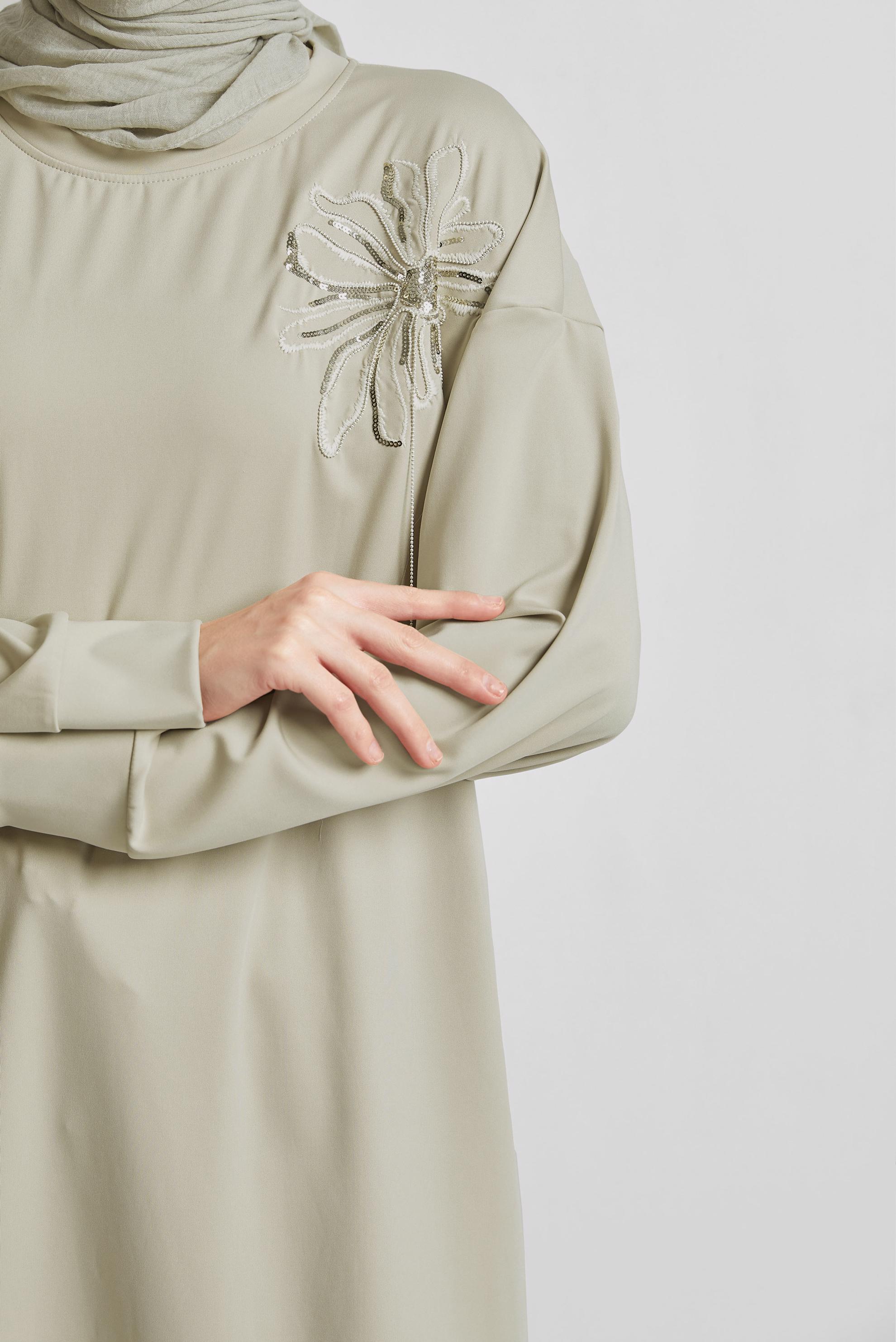 Tesettür giyim BEJ ZİNCİR DETAYLI EŞOFMAN TUNİK 44638