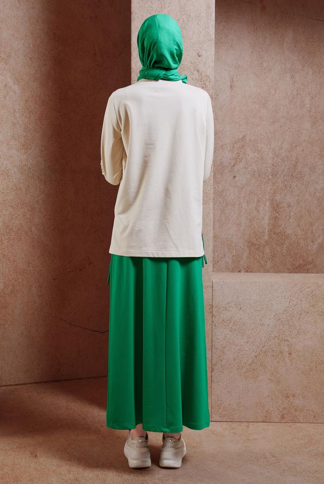 Tesettür giyim YEŞİL ETEKLİ İŞLEMELİ EŞOFMAN TAKIM 44699 - ALVİNA