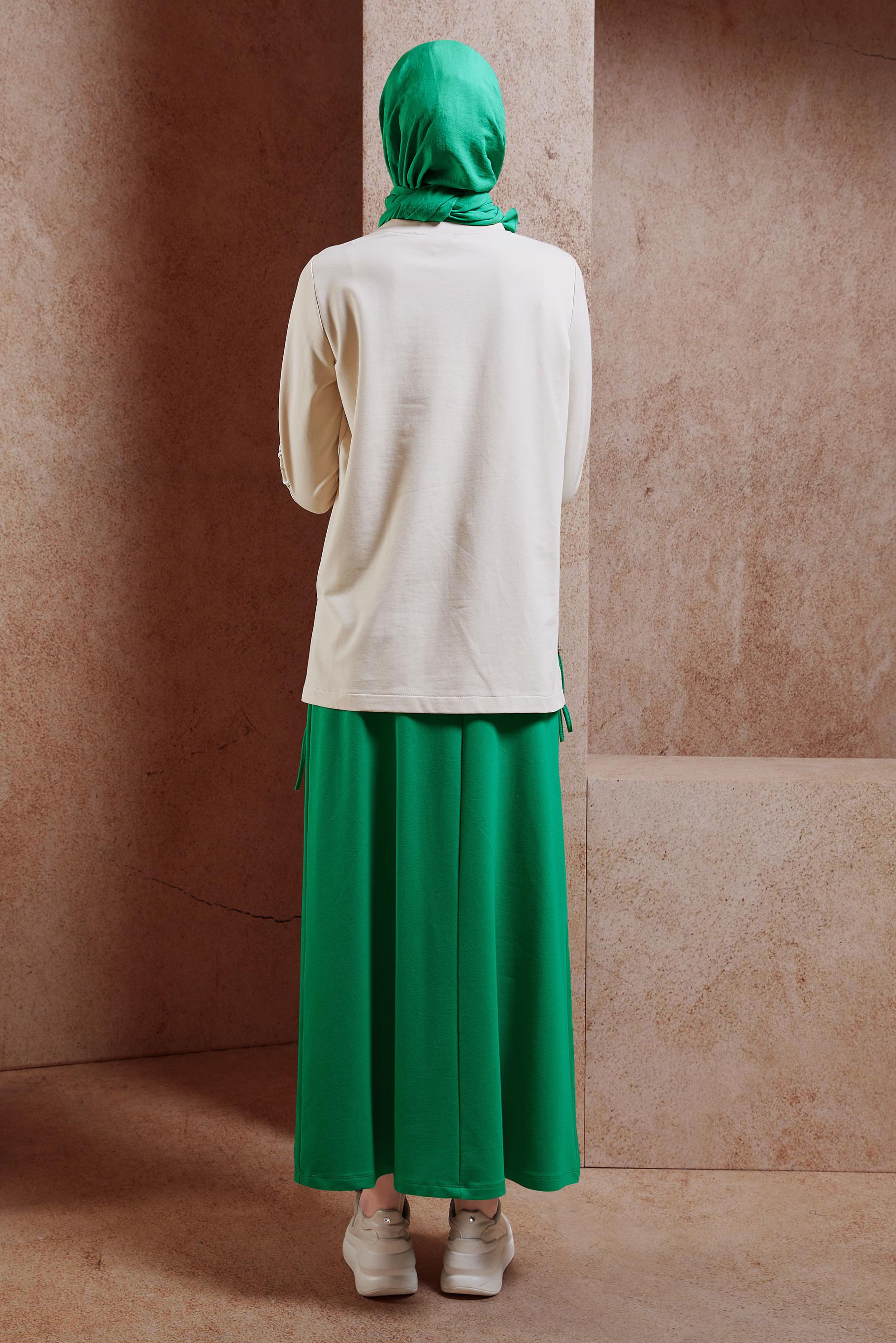 Tesettür giyim YEŞİL ETEKLİ İŞLEMELİ EŞOFMAN TAKIM 44699