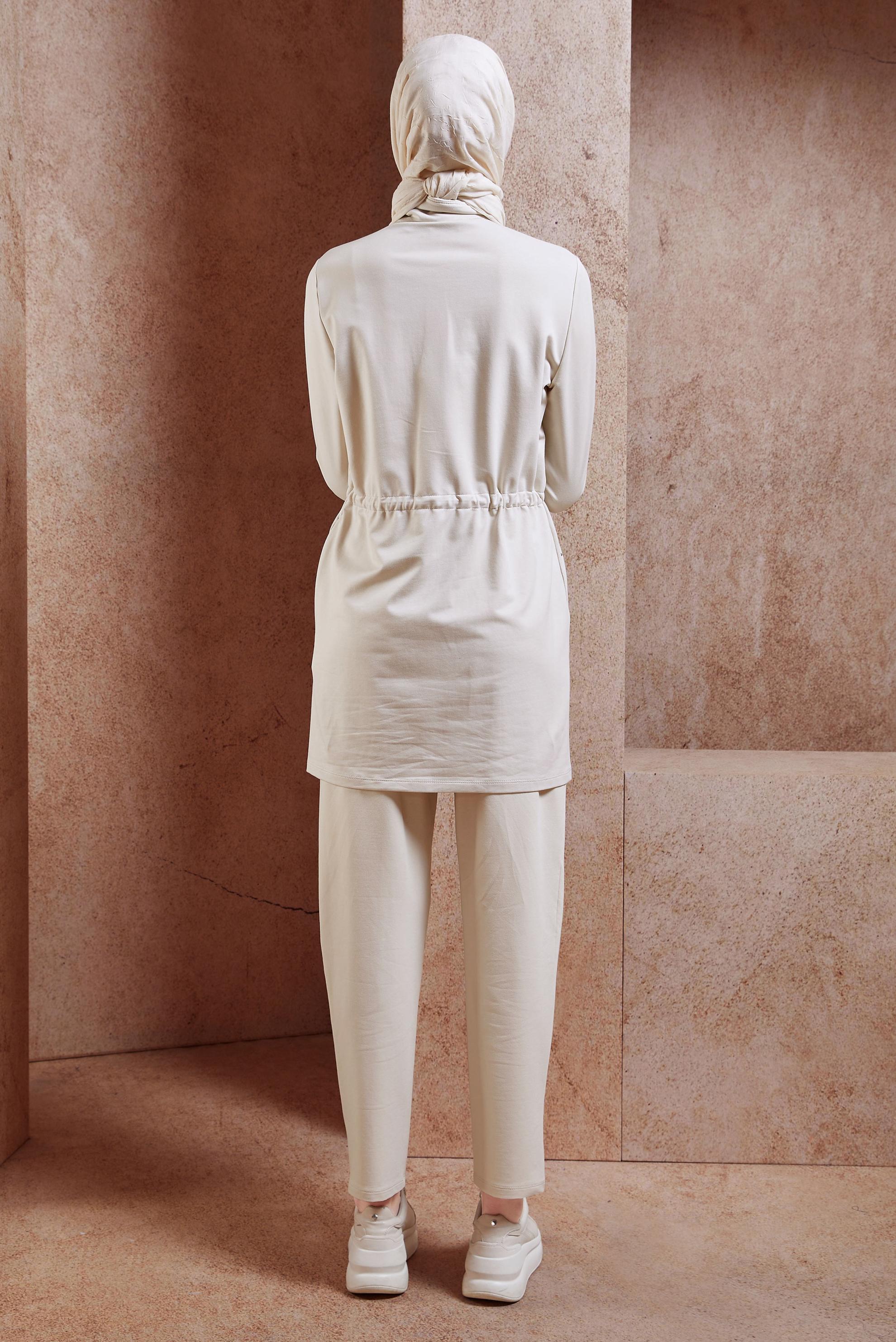 Tesettür giyim BEJ TAŞLI PANTOLONLU EŞOFMAN TAKIM 44702