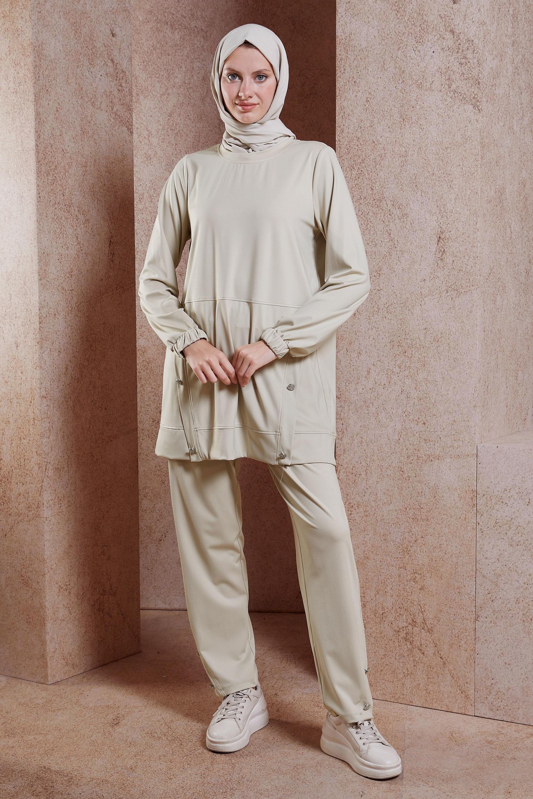 Tesettür giyim BEJ DÜĞME DETAYLI EŞOFMAN TAKIM 44705