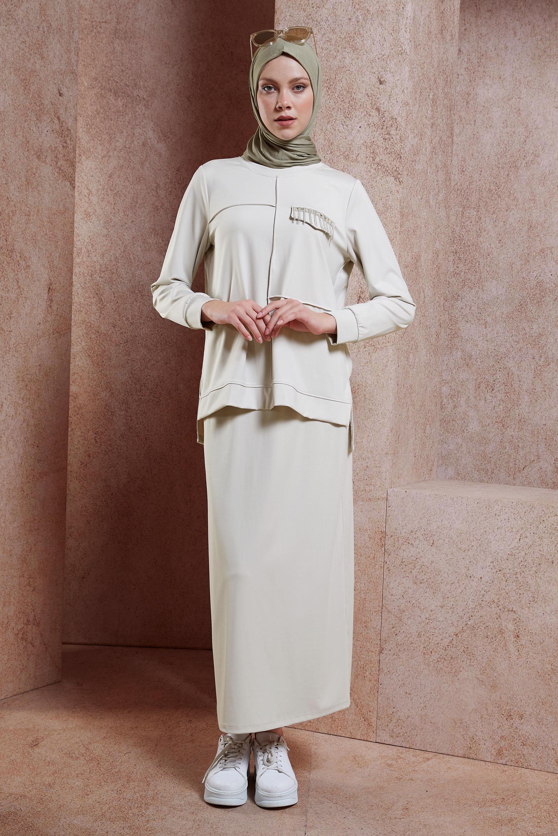 Tesettür giyim BEJ ETEKLİ TESETTÜR EŞOFMAN TAKIM 44706