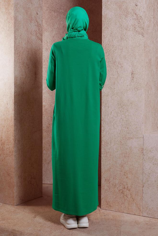 Tesettür giyim YEŞİL İŞLEME DETAYLI EŞOFMAN ELBİSE 44708 - ALVİNA