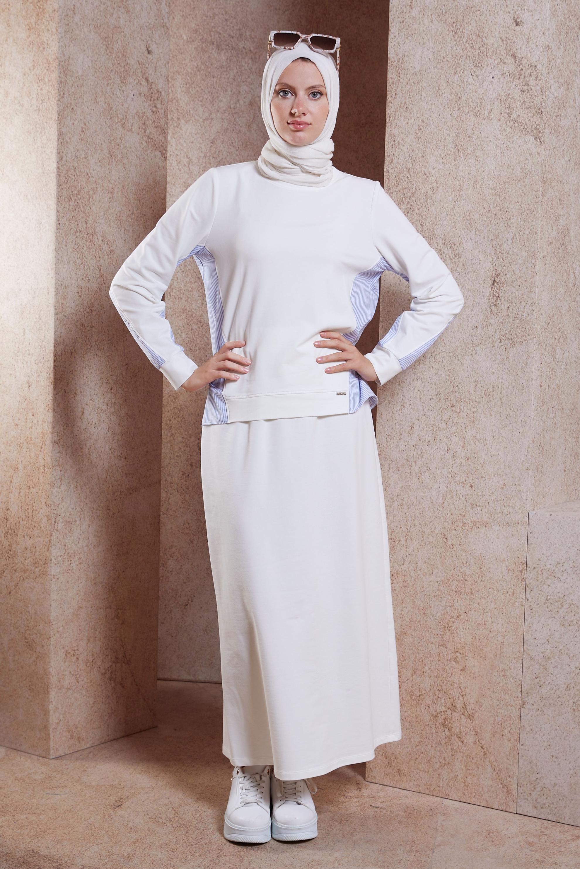 Tesettür giyim BEYAZ ÇİZGİLİ ETEKLİ EŞOFMAN TAKIM 44746