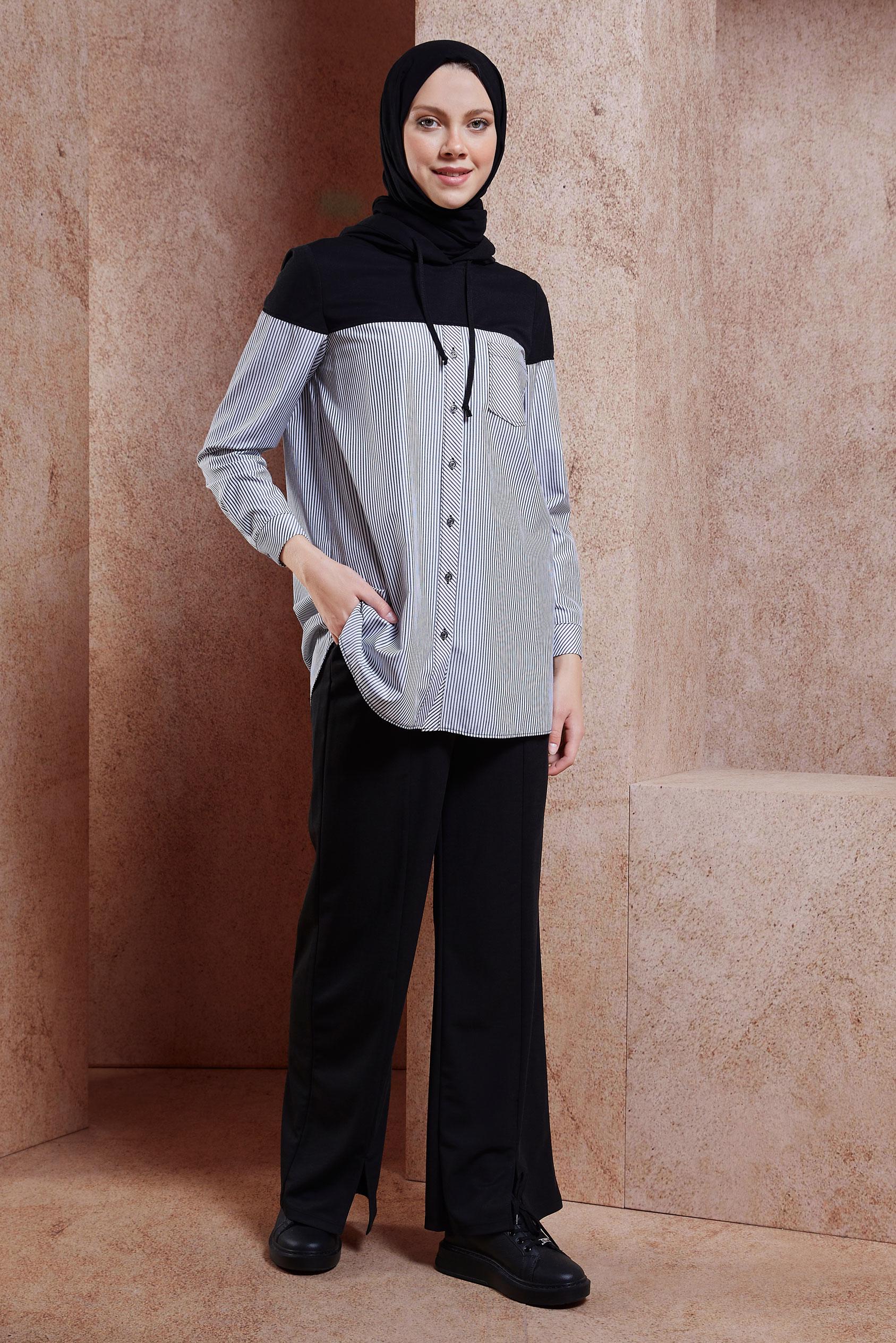 Tesettür giyim SİYAH KAPÜŞONLU PANTOLONLU EŞOFMAN TAKIM 44752