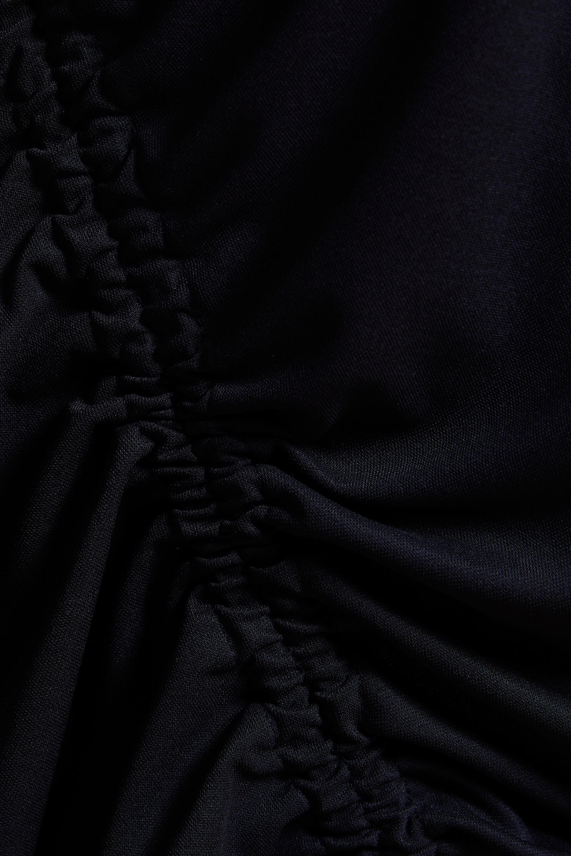 Tesettür giyim SİYAH BÜZGÜ DETAYLI EŞOFMAN TUNİK 44766